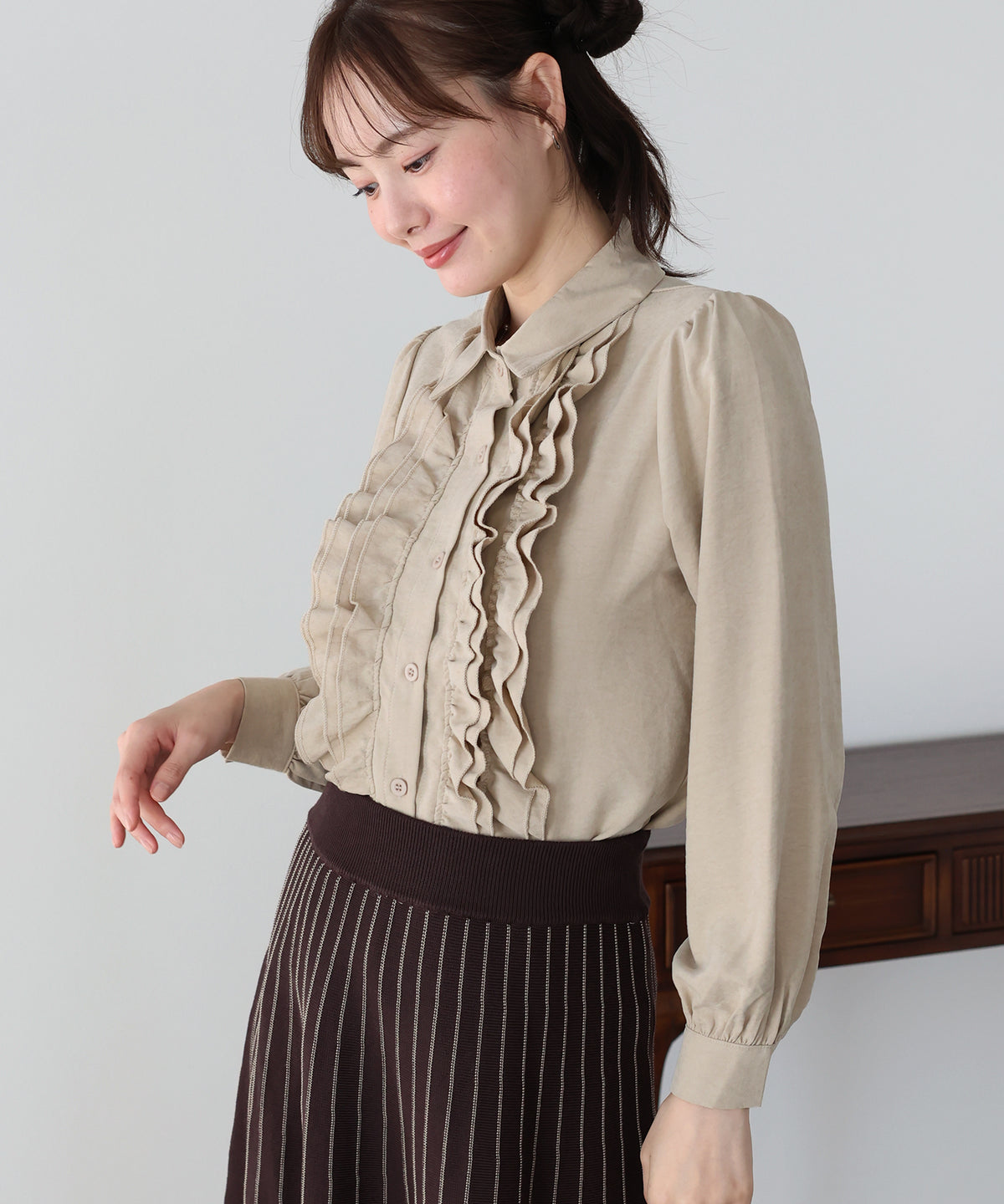 【早割5％OFF】フロントフリルブラウス【メール便】