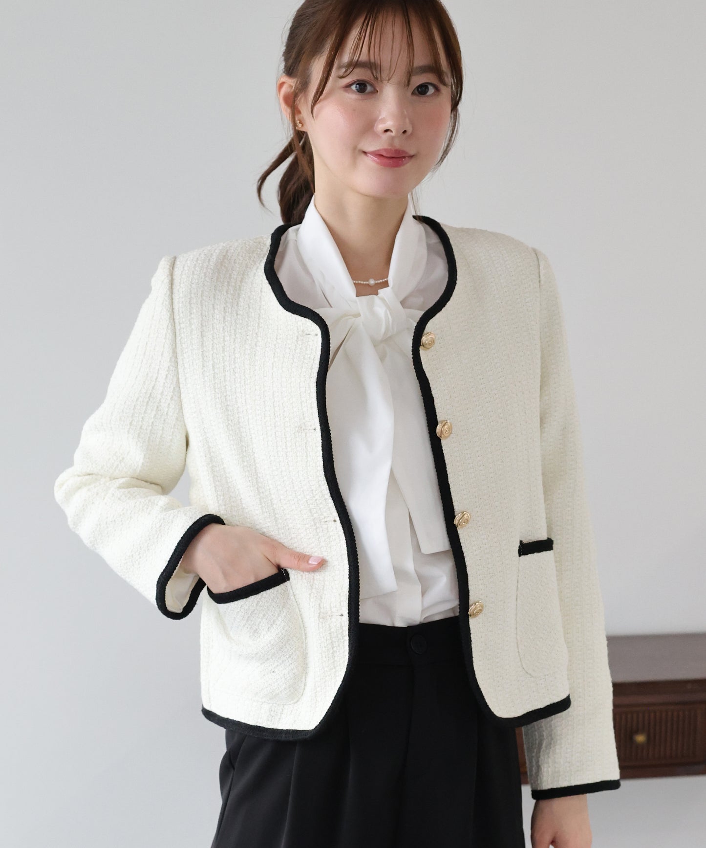 バイカラーパイピングジャケット