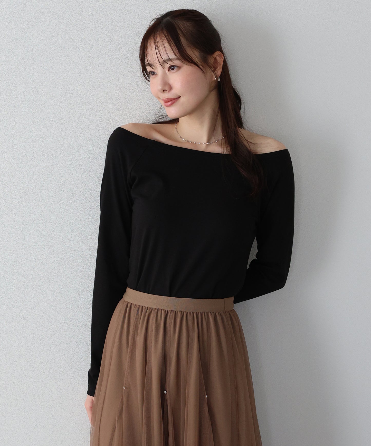 オフショルダーカットソー【ネコポス】