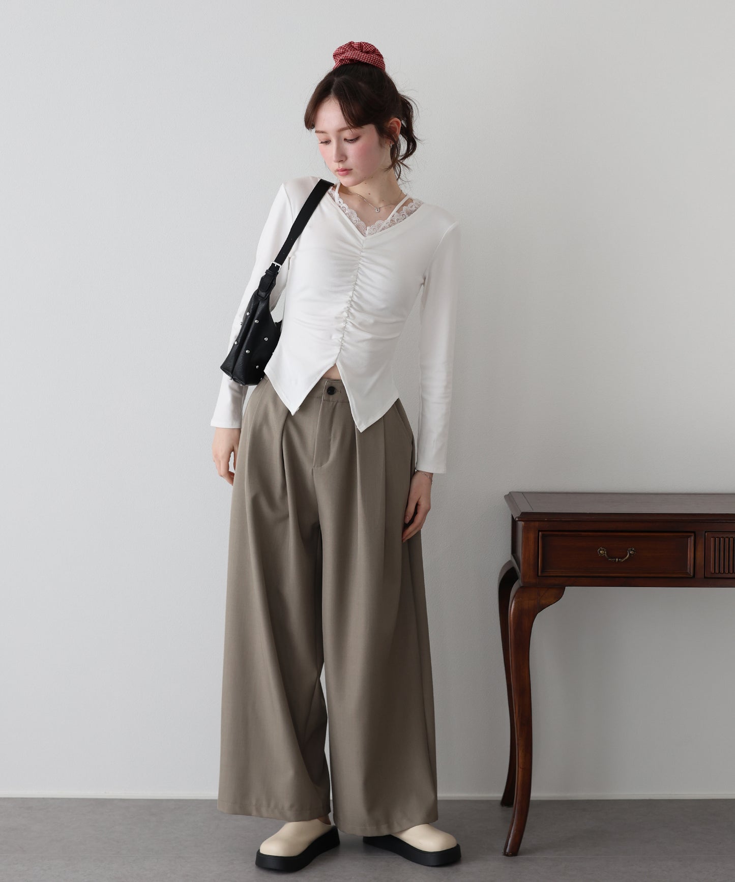 【早割5％OFF】フロントギャザーレースカットソー【ネコポス】