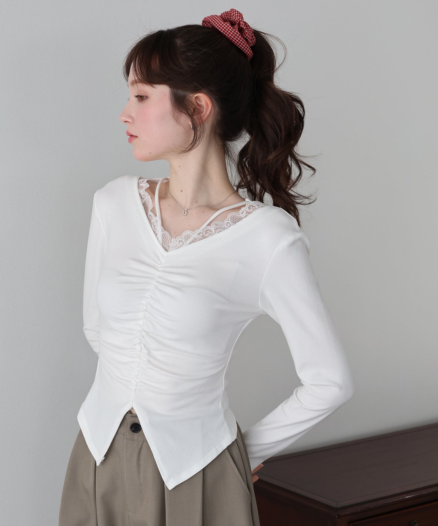 【早割5％OFF】フロントギャザーレースカットソー【ネコポス】