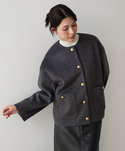 金ボタンウールシャギーコート[J by blue]