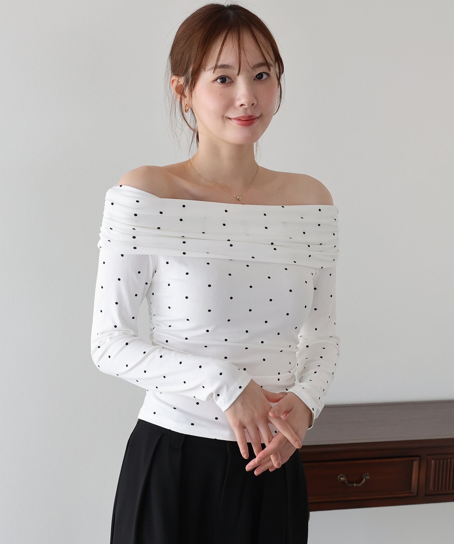 【早割5％OFF】ドットオフショルダーカットソー【メール便】
