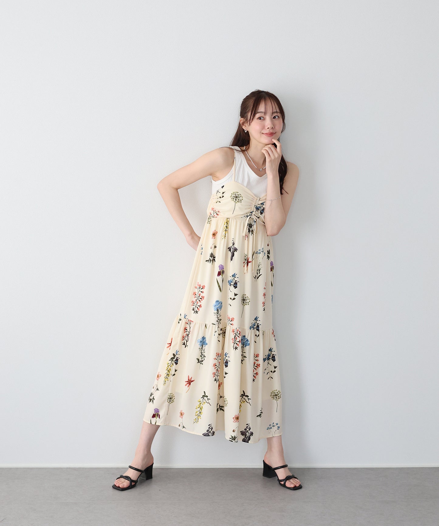 フラワーシャーリングキャミワンピース