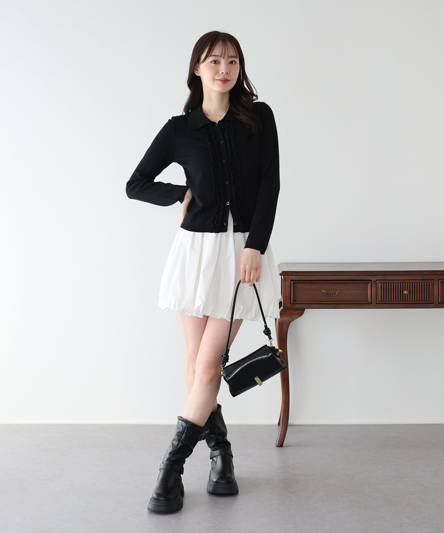 フロントフリルポロカーディガン