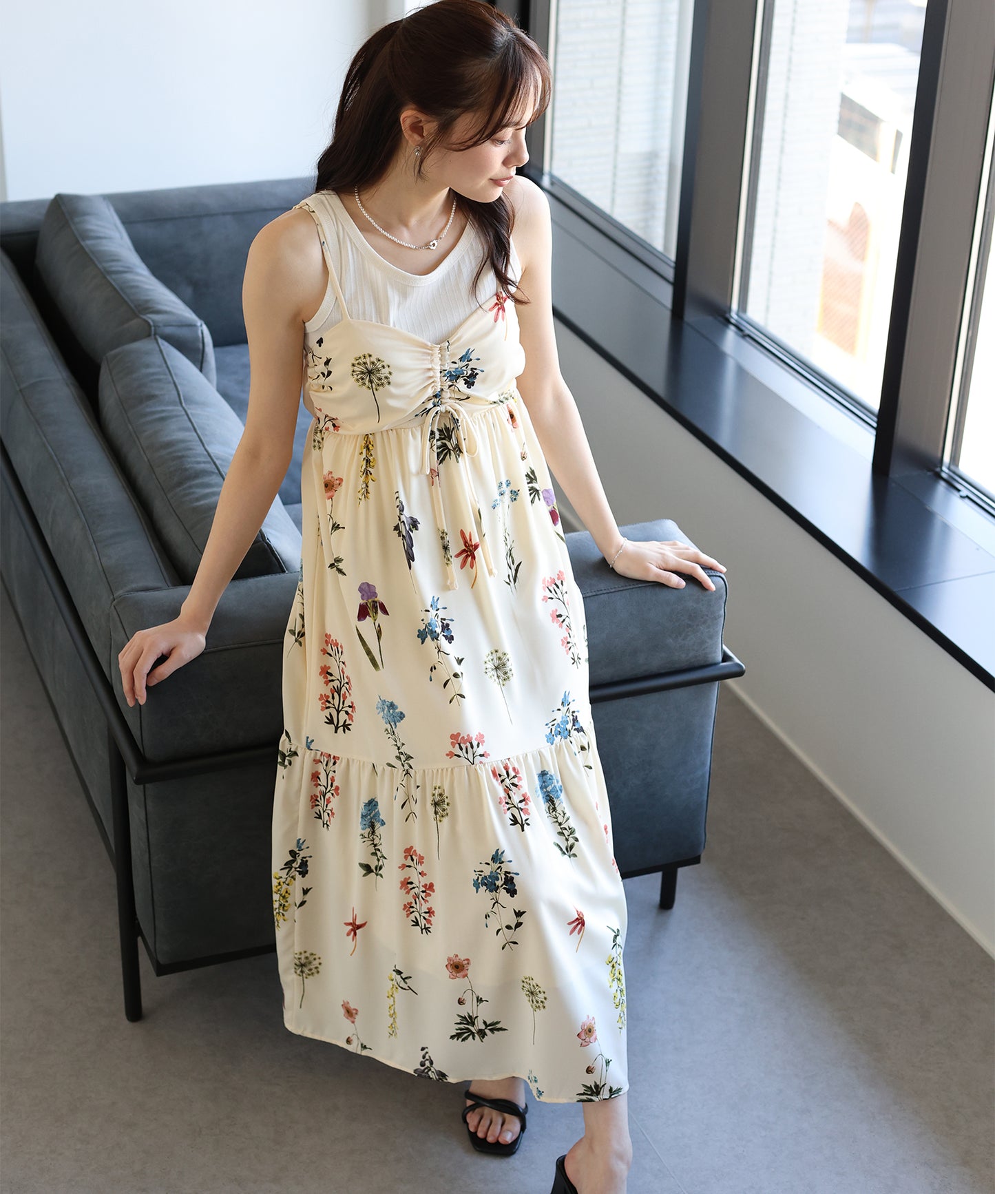 フラワーシャーリングキャミワンピース