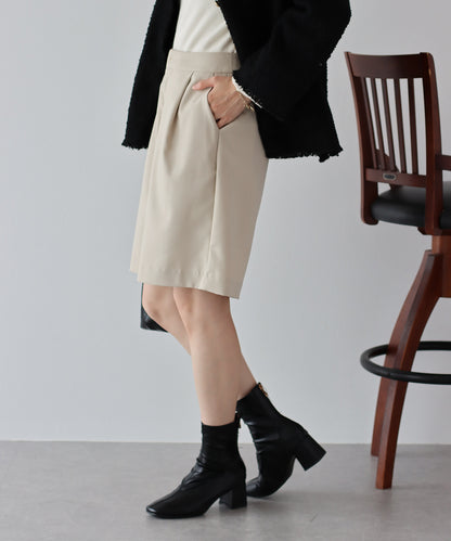 【SALE】タックショートパンツ