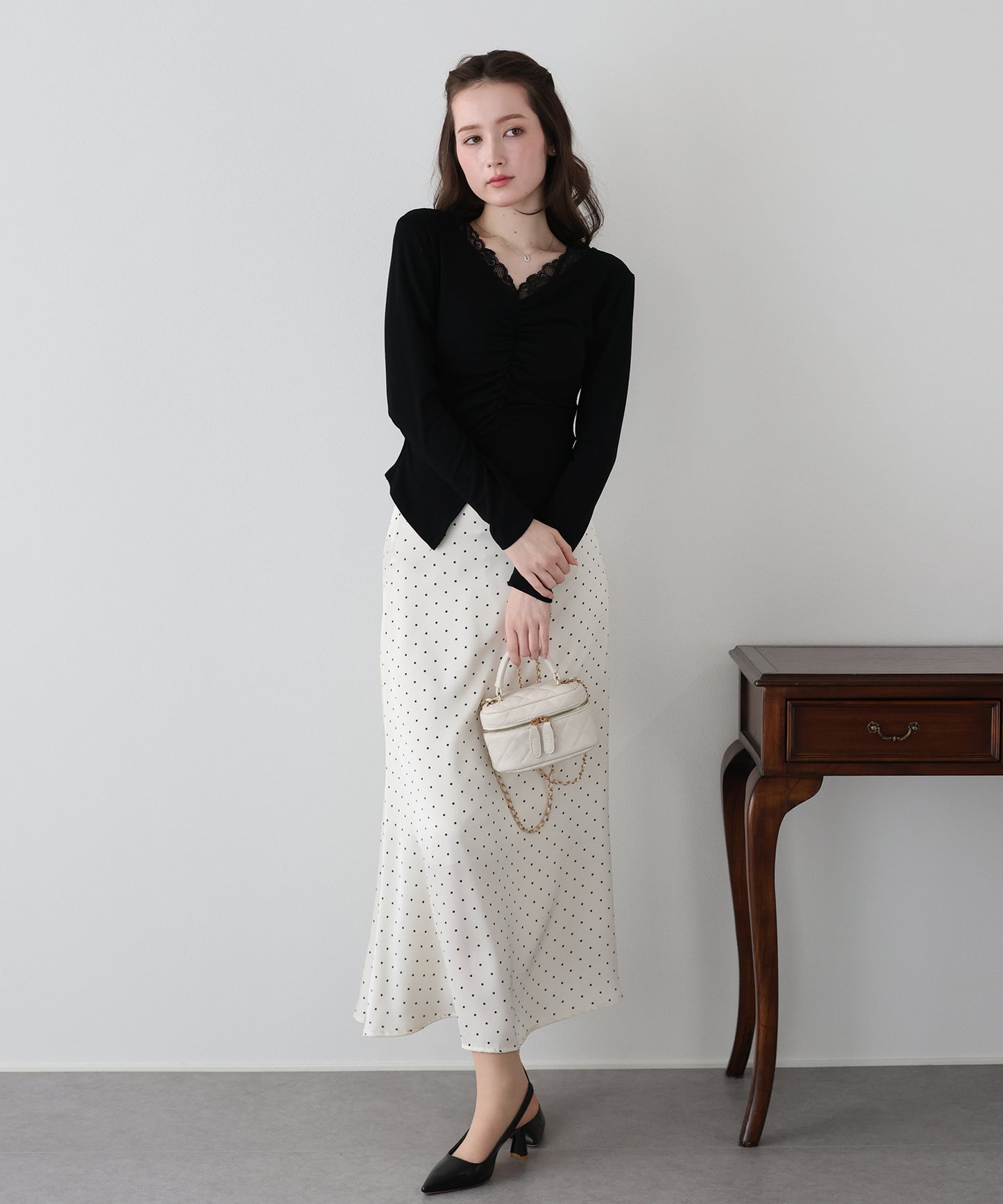 【早割5％OFF】フロントギャザーレースカットソー【ネコポス】