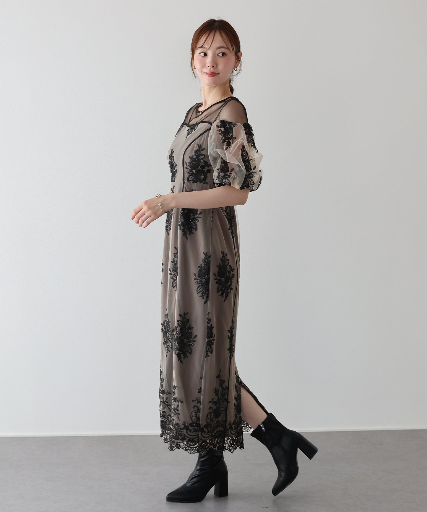【早割5％OFF】スパンコール刺繍シアードレス