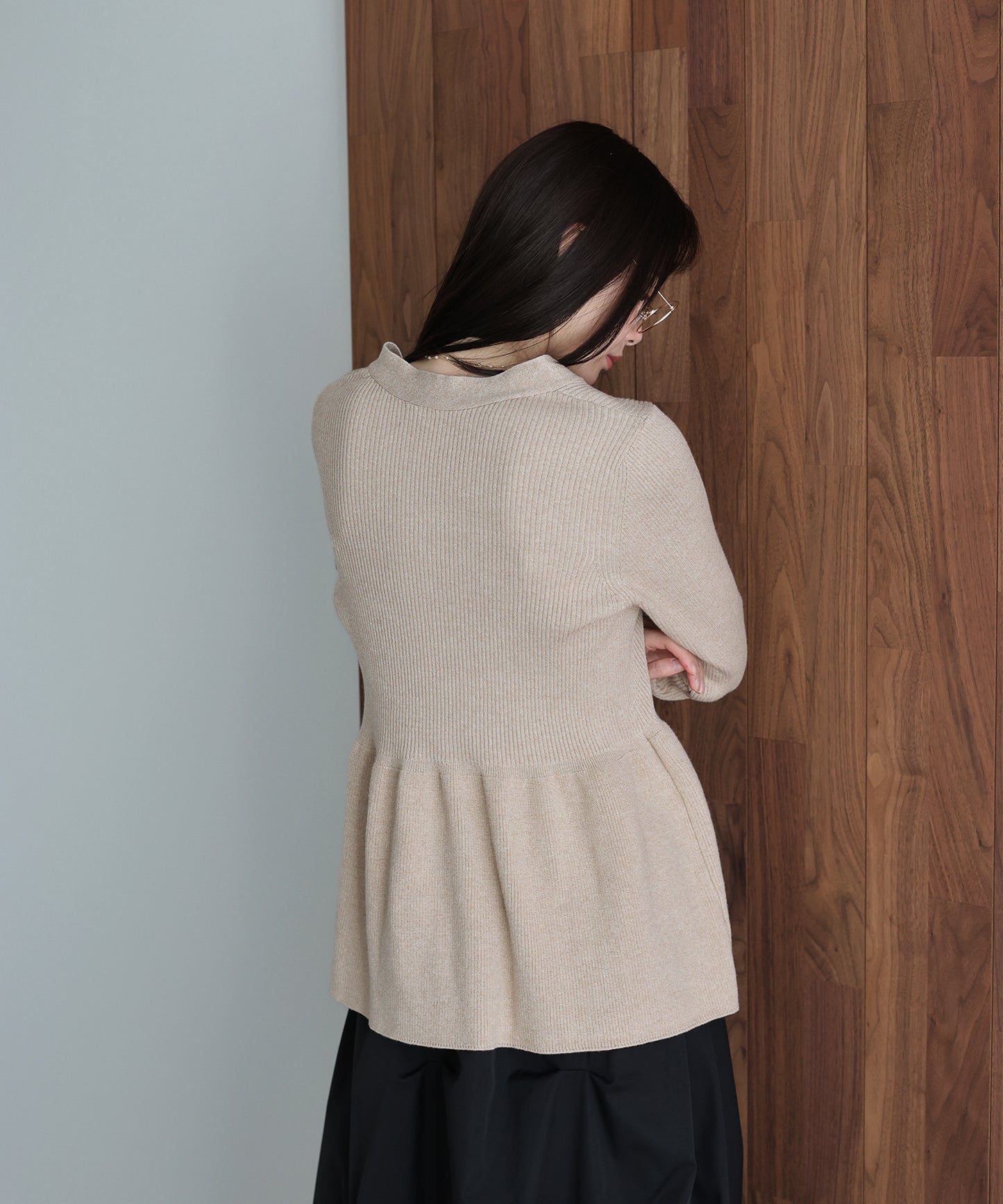 ゴールドボタンペプラムカーディガン[J by blue]