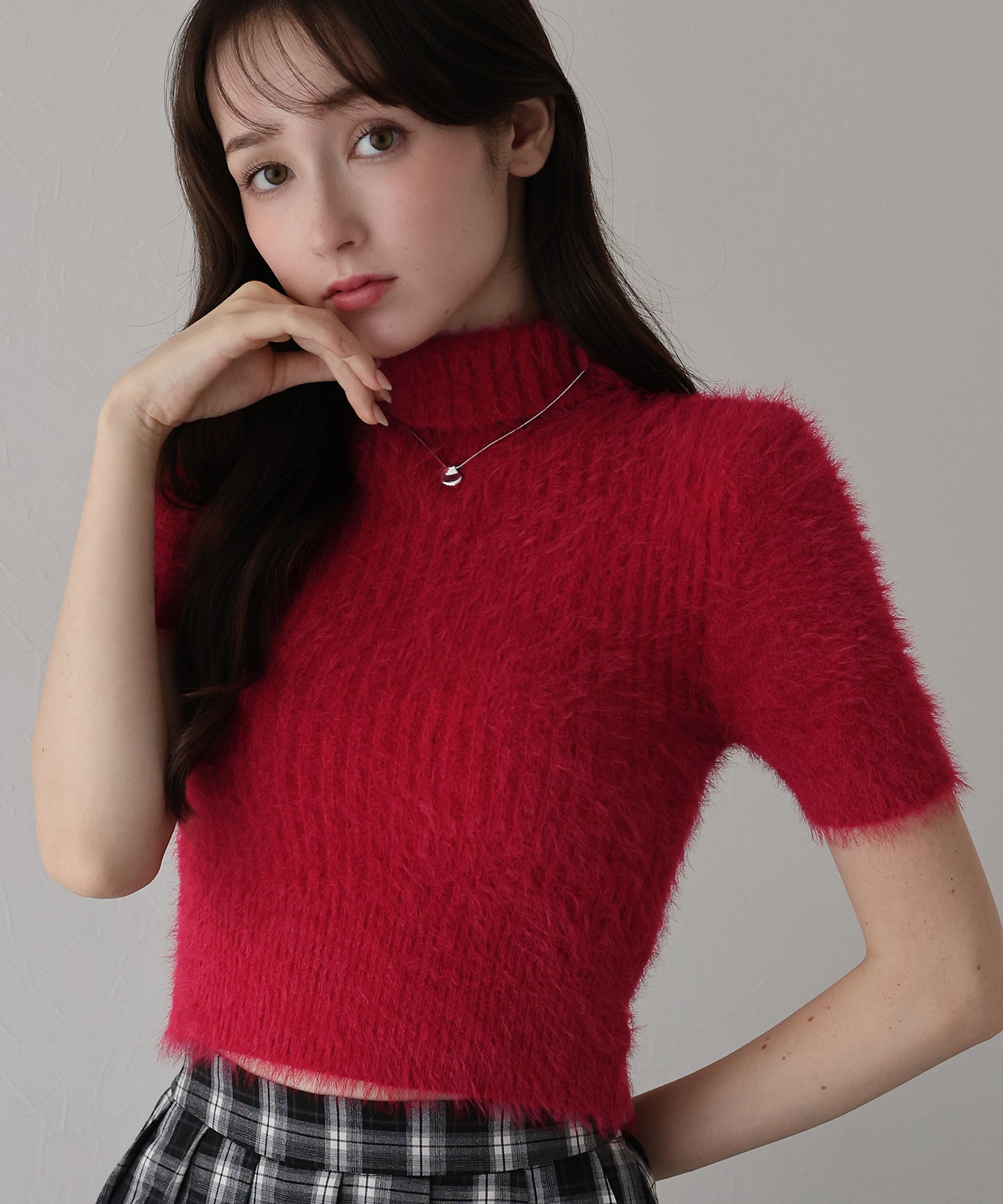 ハイネックシャギーニット