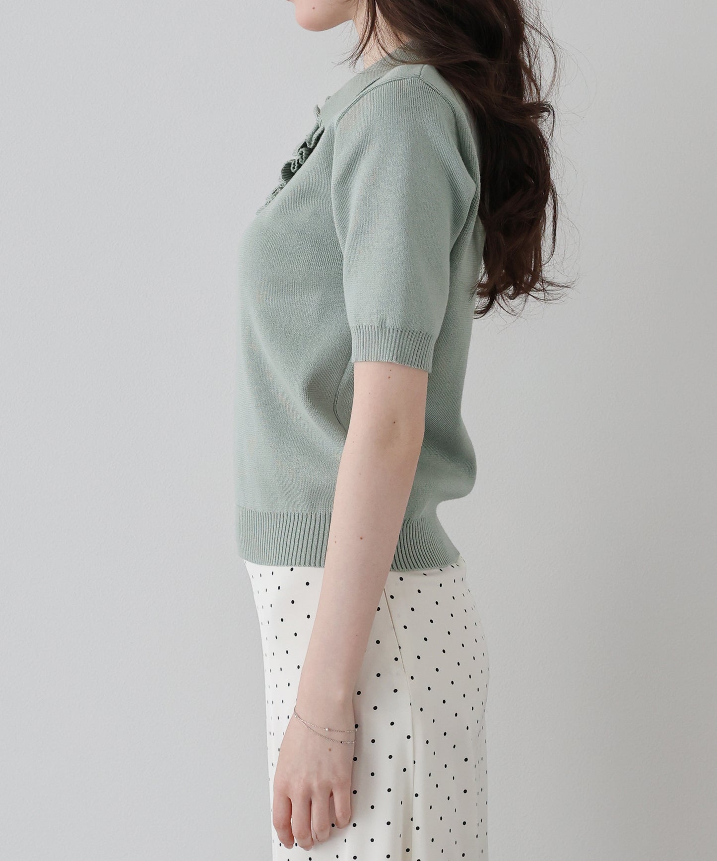 【早割5％OFF】フロントフリルポロニット