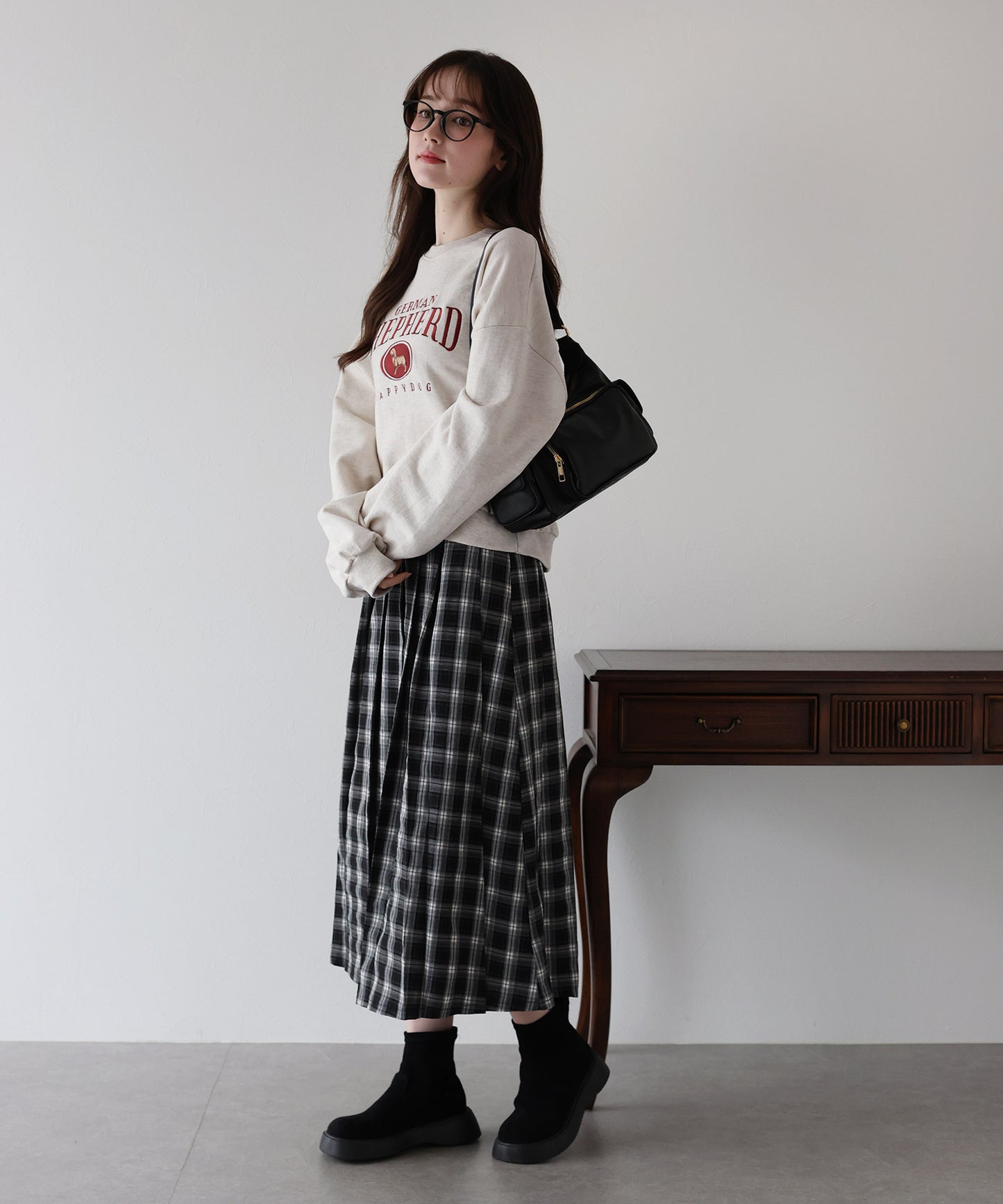 ゴールデンシェパード刺繍スウェット