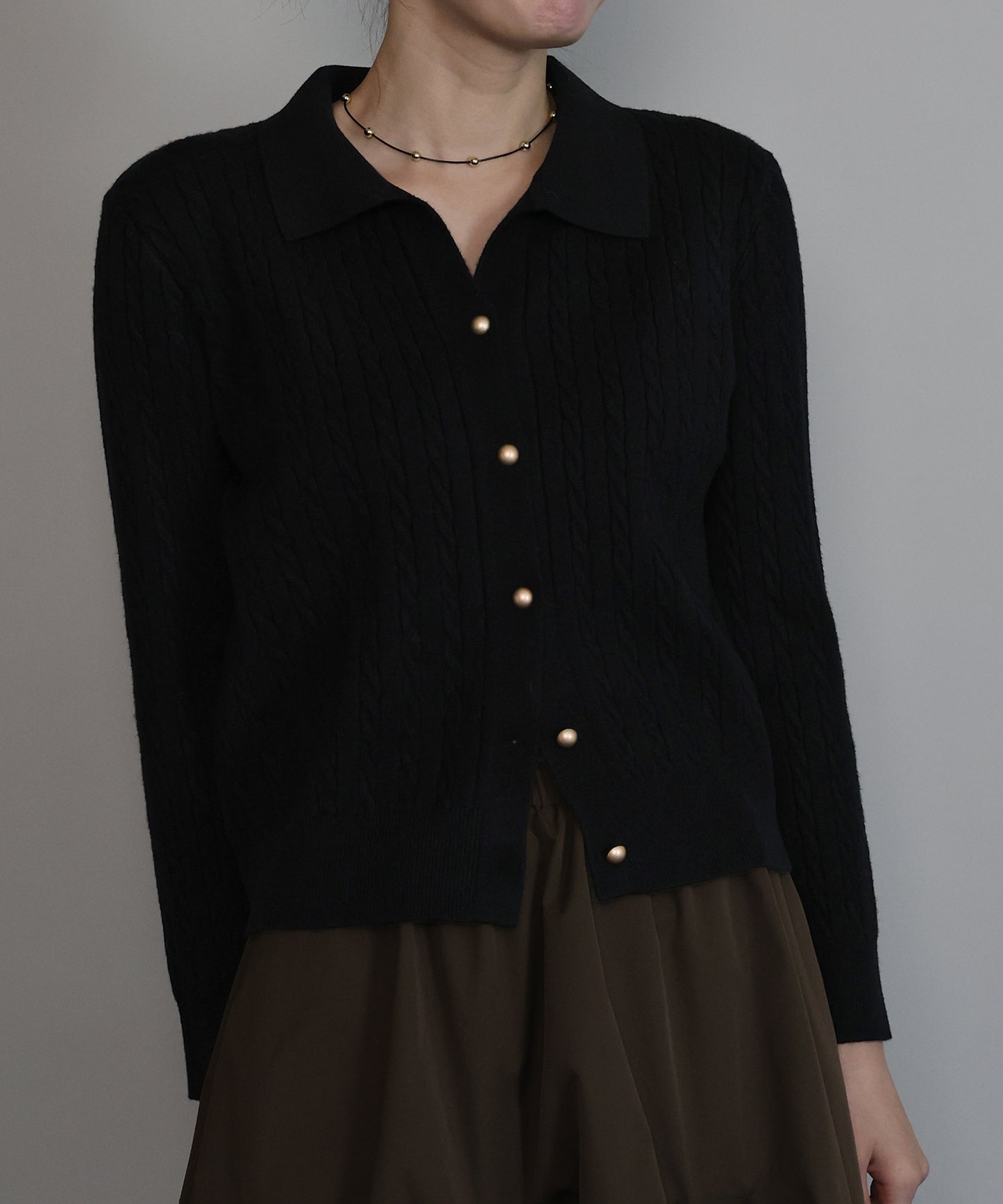 ゴールドボタンケーブルニットカーディガン[ J by blue ]