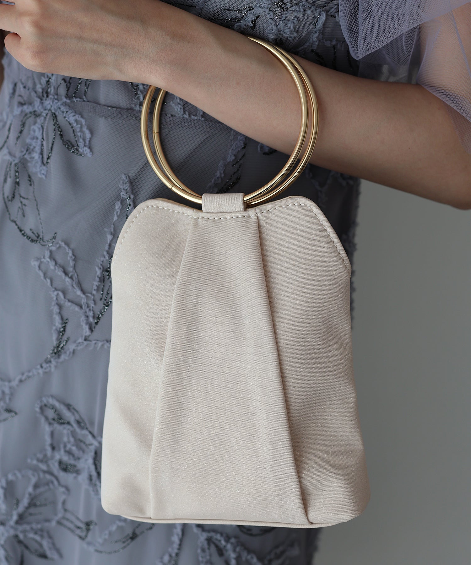 MUGIBAG*ブルーレース*がま口バッグ*バンブーバッグ*和装バッグ*1点限定 MUGIBAG*ブルーレース*がま口バッグ*バンブーバッグ*和装バッグ