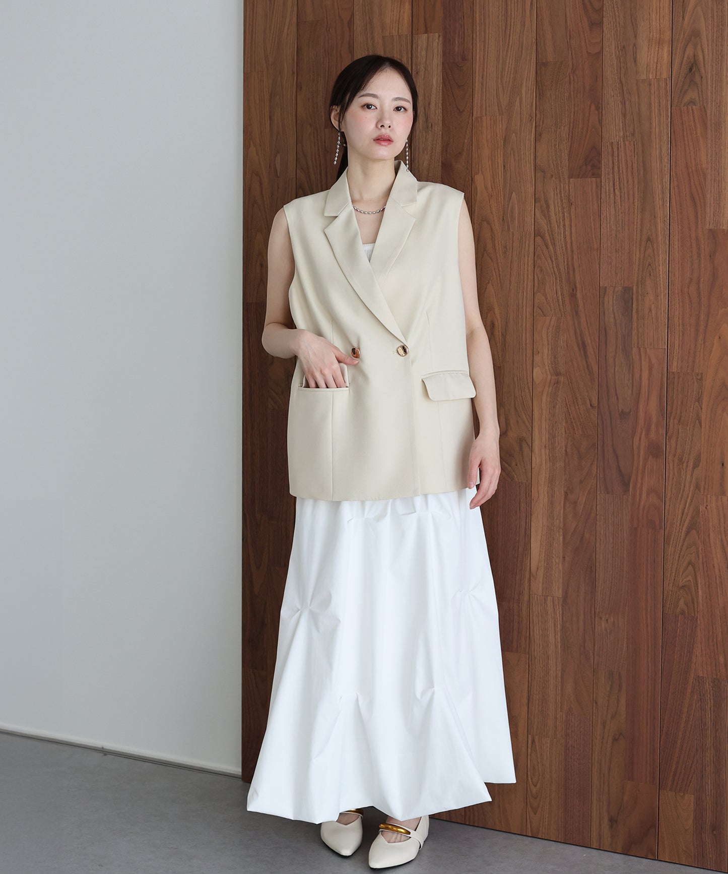 ニュアンスボタンテーラードジレ[ J by blue ]