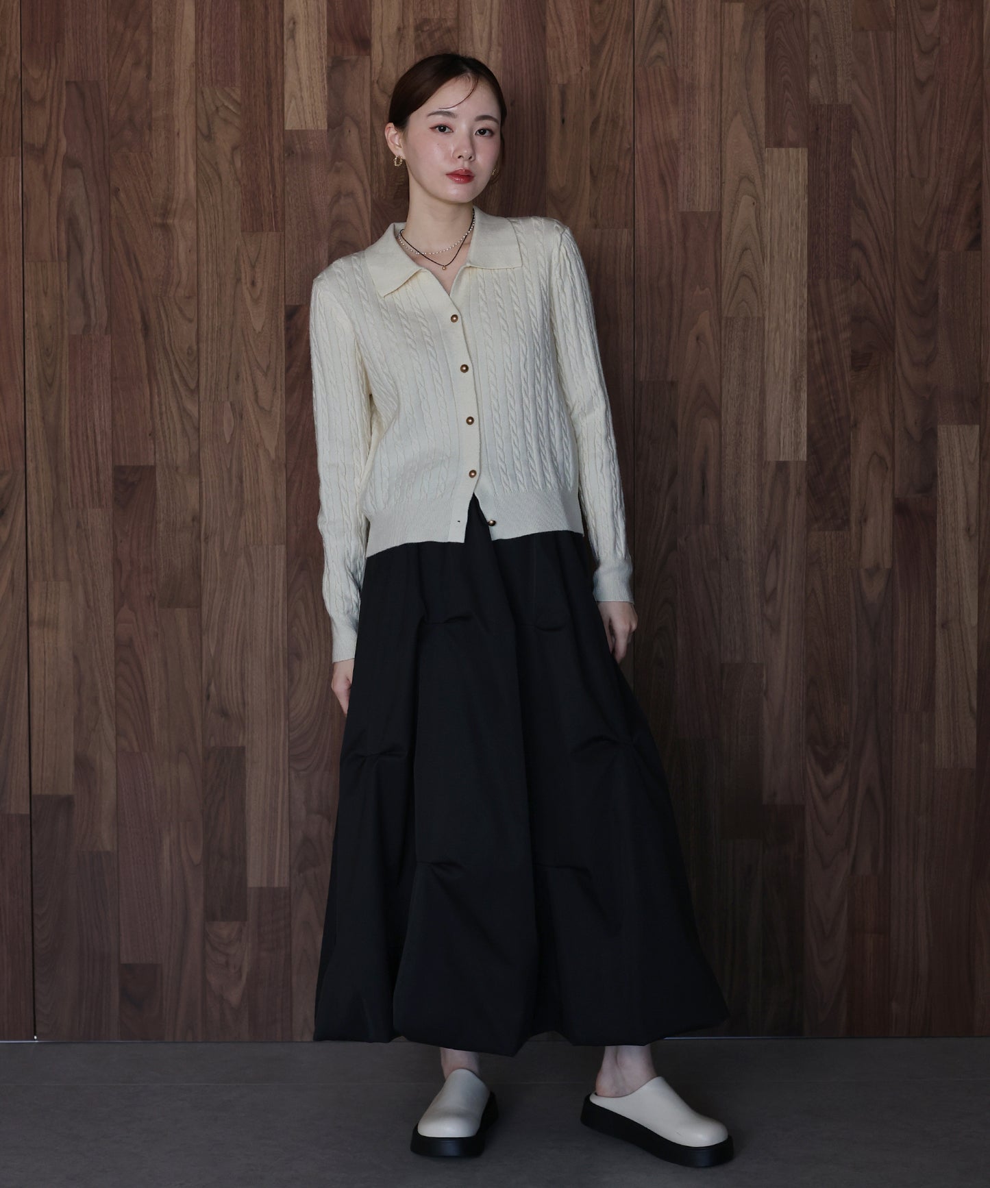 ゴールドボタンケーブルニットカーディガン[ J by blue ]