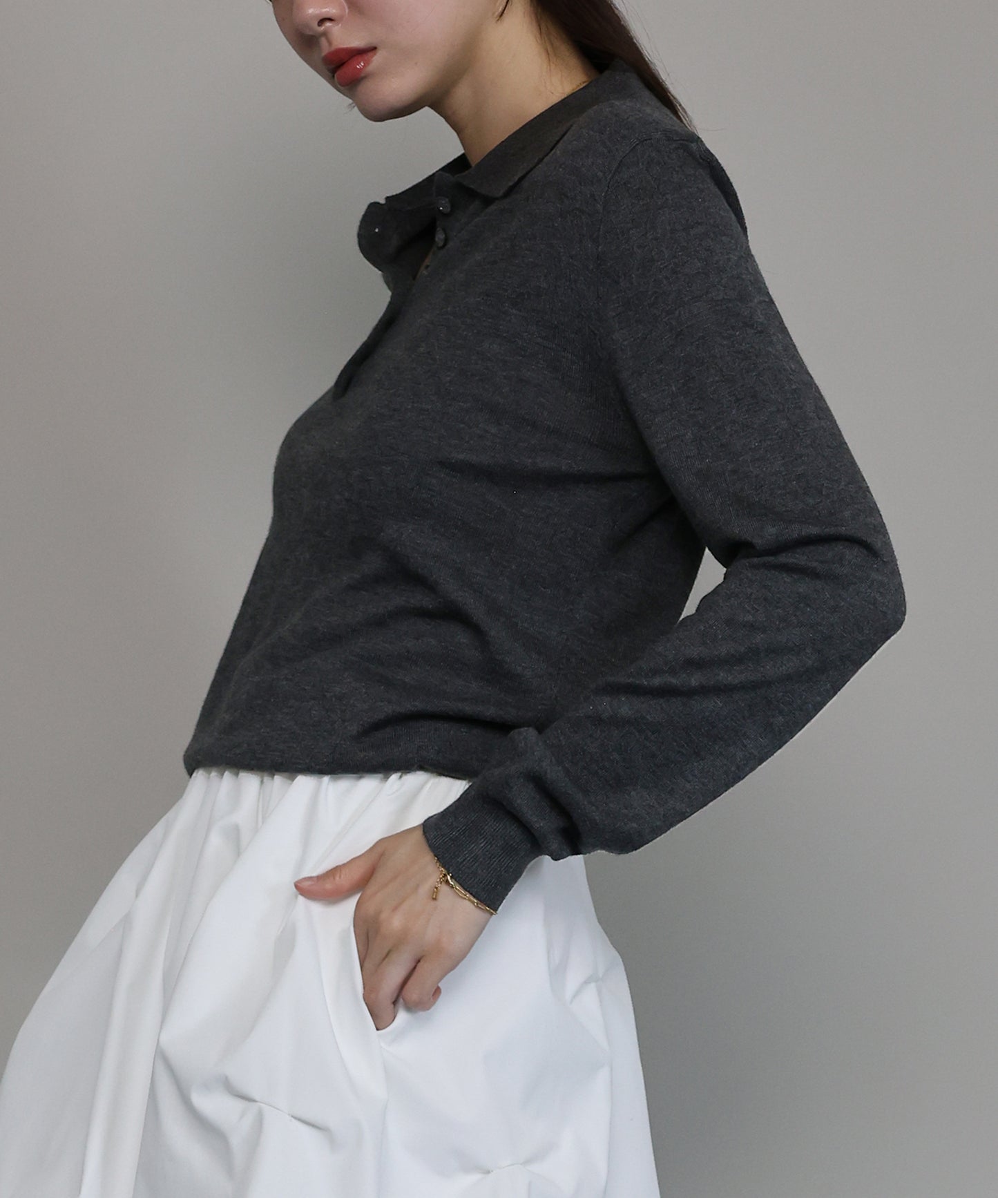 [J by blue]ウール混ポロ襟ニット