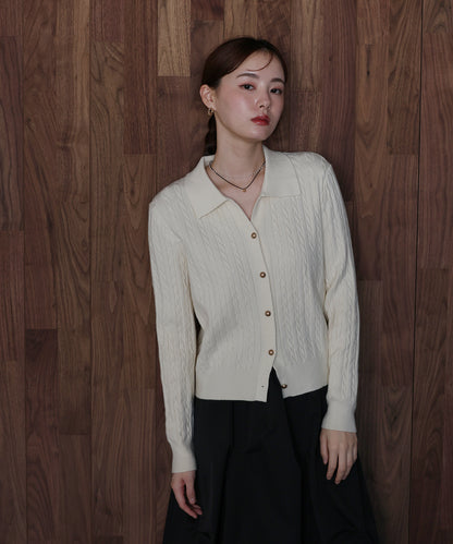 ゴールドボタンケーブルニットカーディガン[ J by blue ]