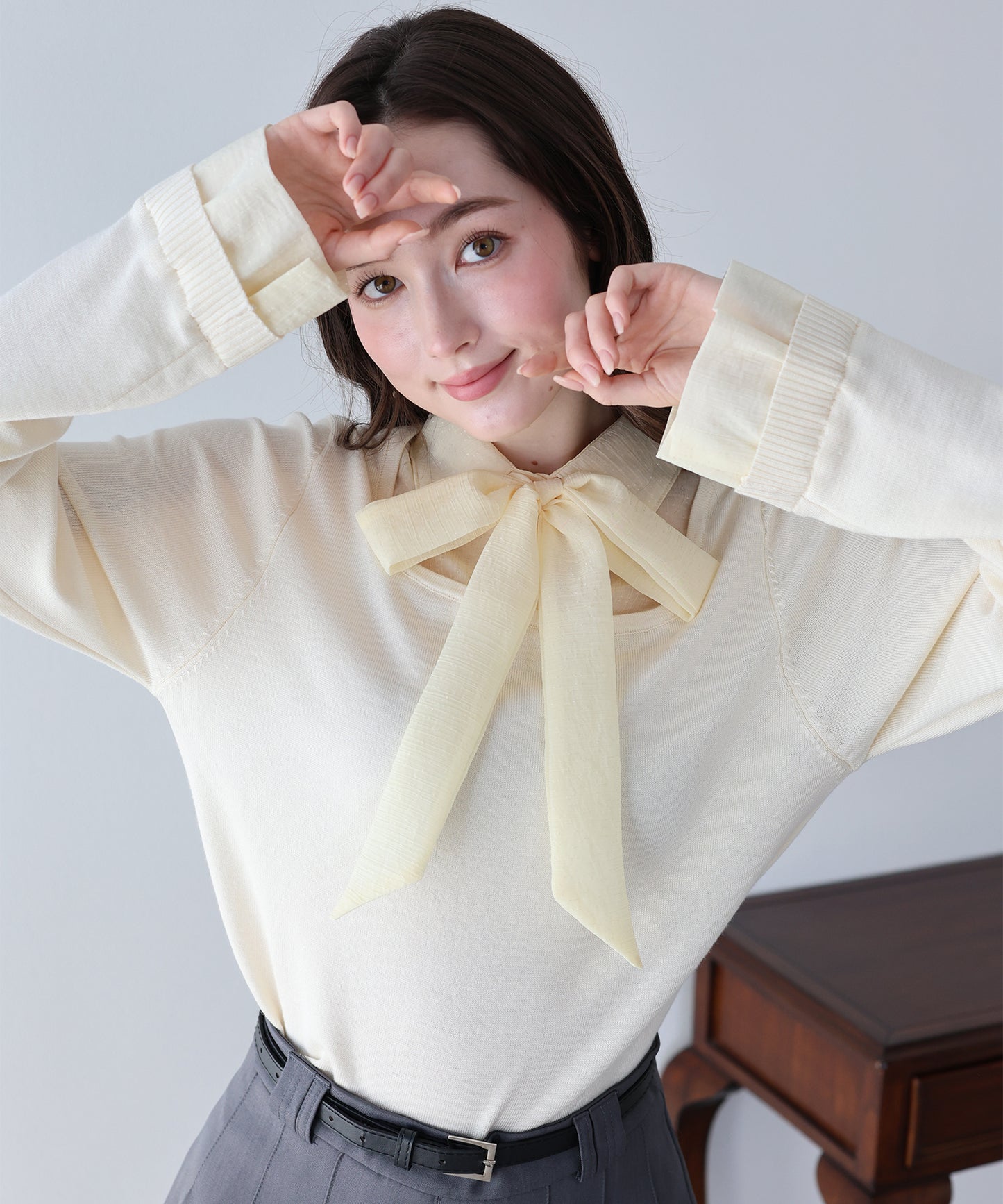 リボン付きシアーシャツドッキングスクエアニット