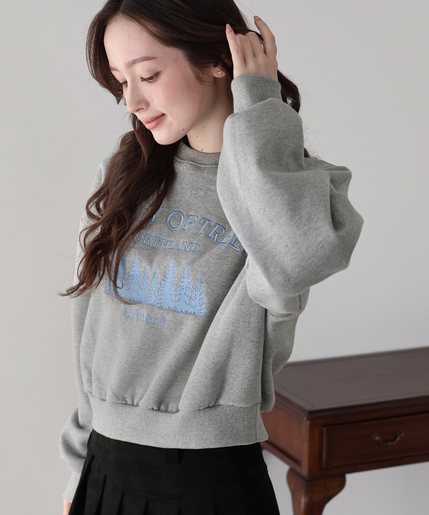 【早割5％OFF】裏起毛フォレスト刺繍スウェット