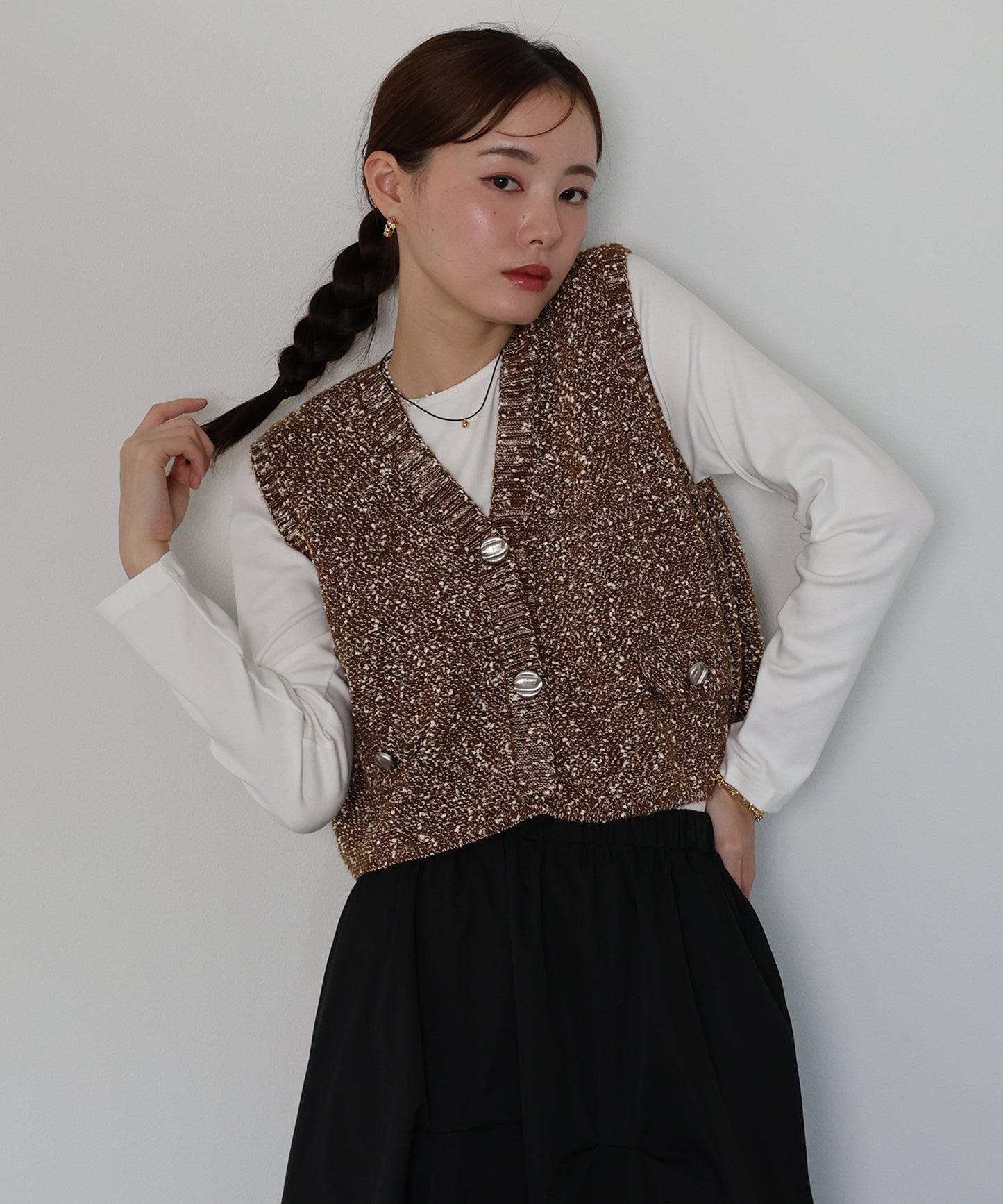 ニュアンスボタンメランジニットベスト[ J by blue ]