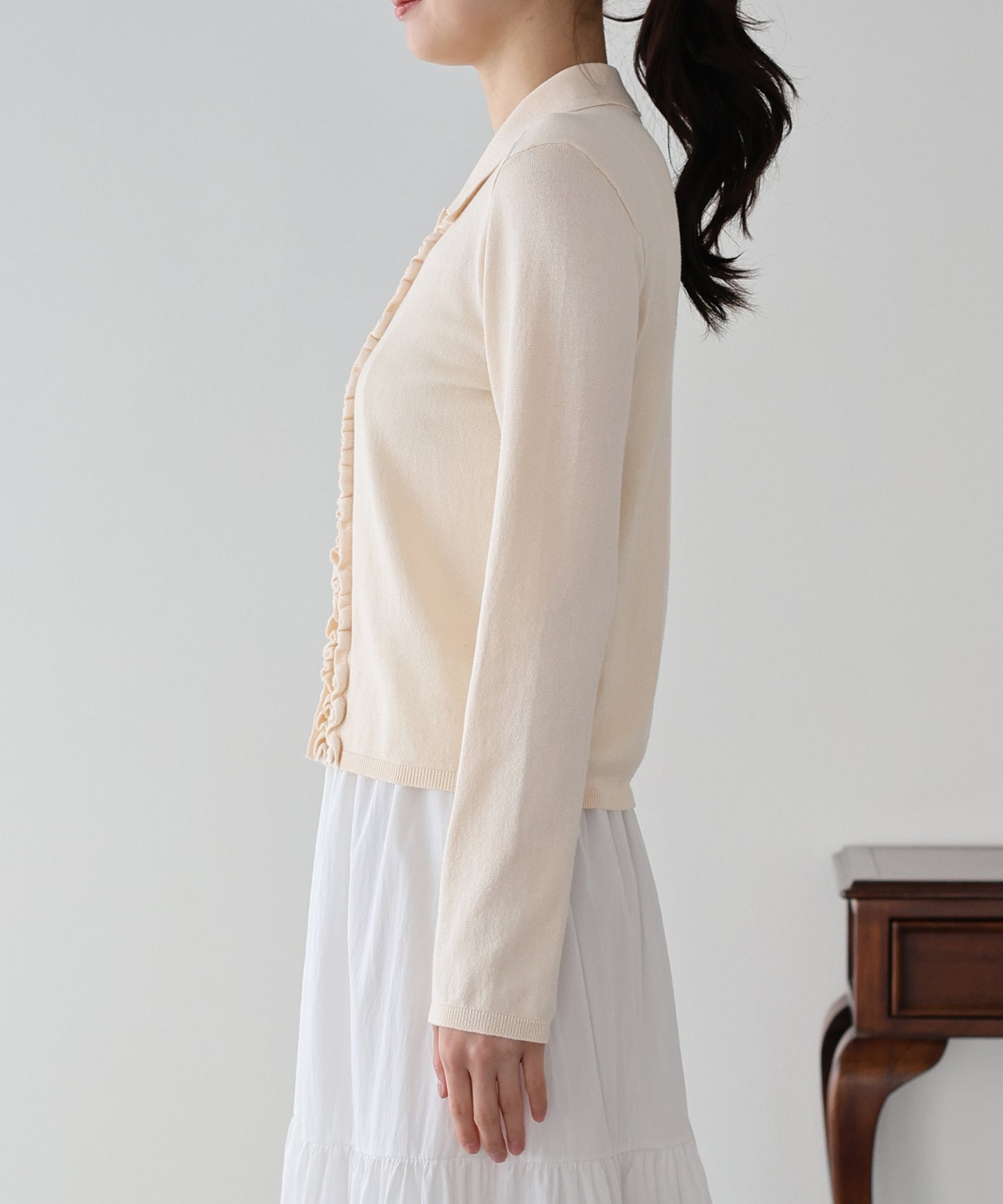 フロントフリルポロカーディガン