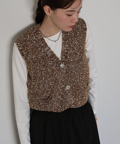 ニュアンスボタンメランジニットベスト[ J by blue ]