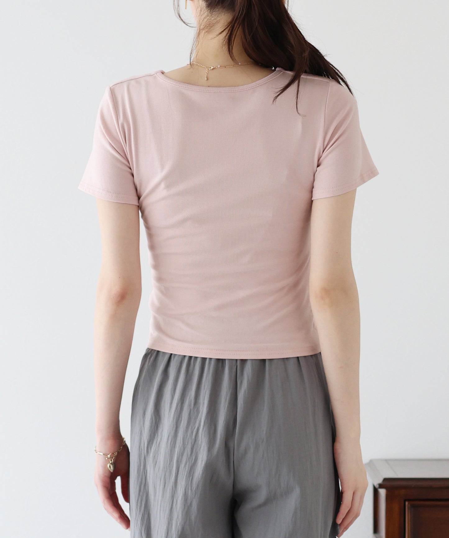 半袖ハートネックギャザーTシャツ【ネコポス】