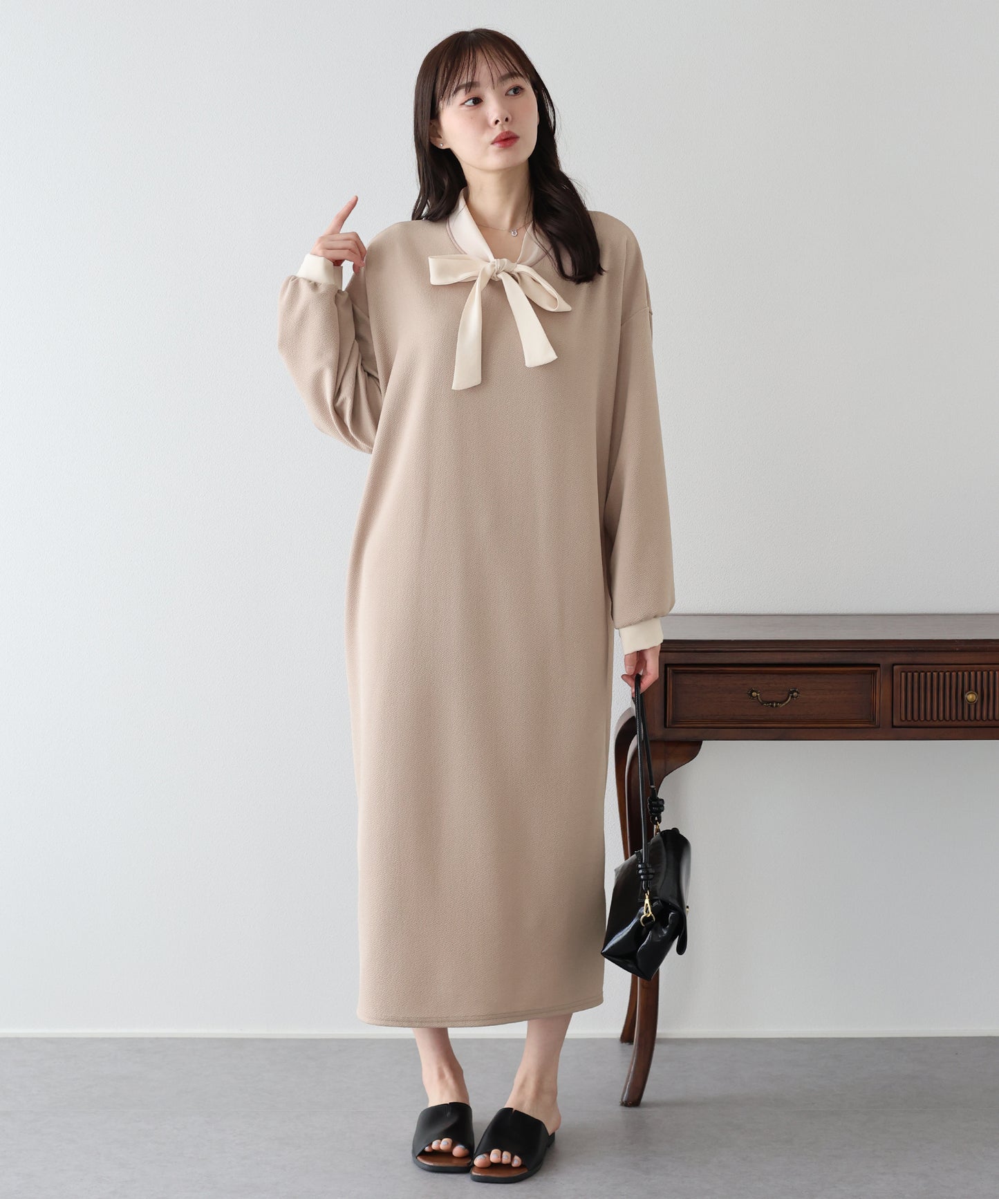 【早割5％OFF】バイカラーボウタイワンピース