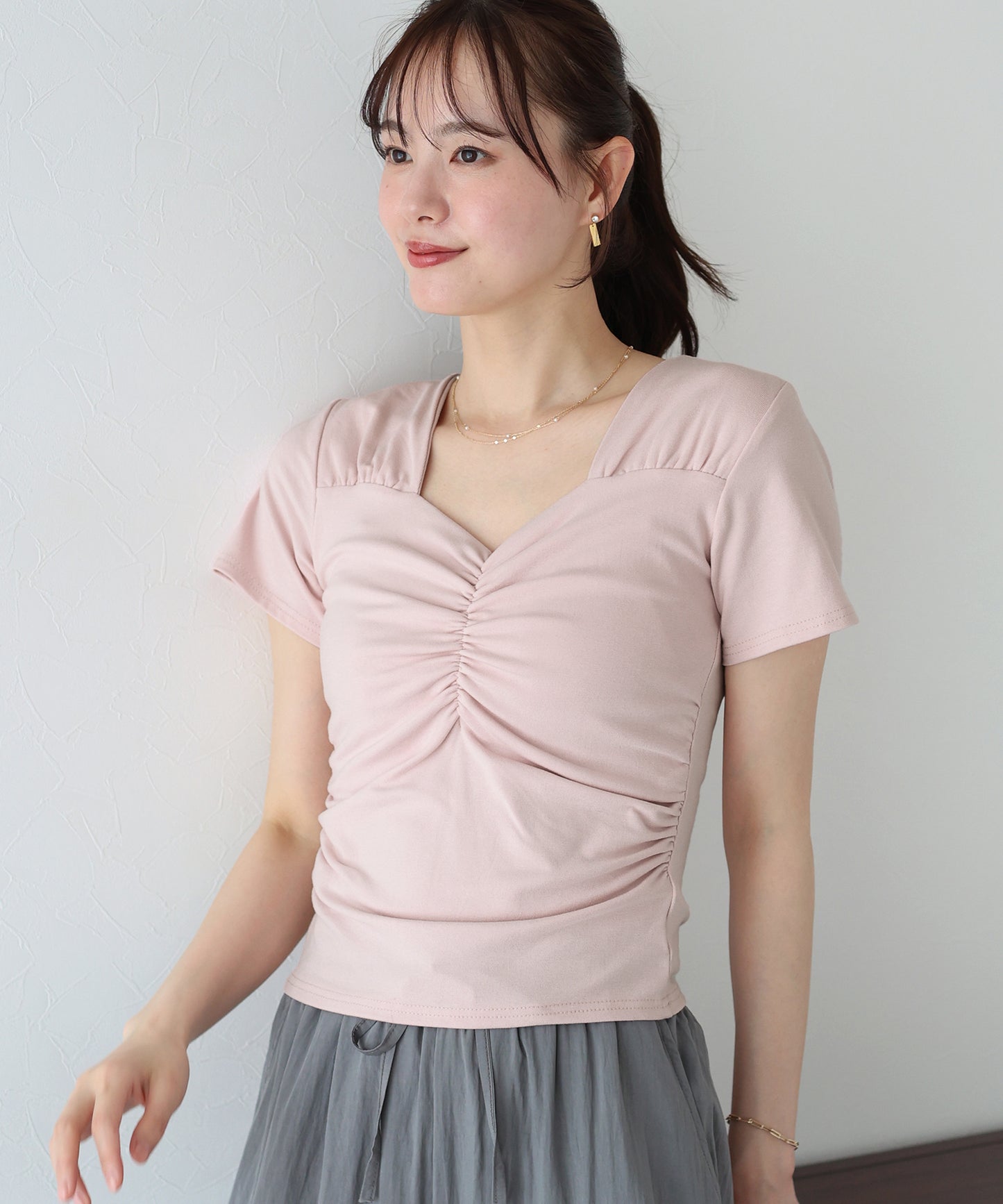 半袖ハートネックギャザーTシャツ【ネコポス】