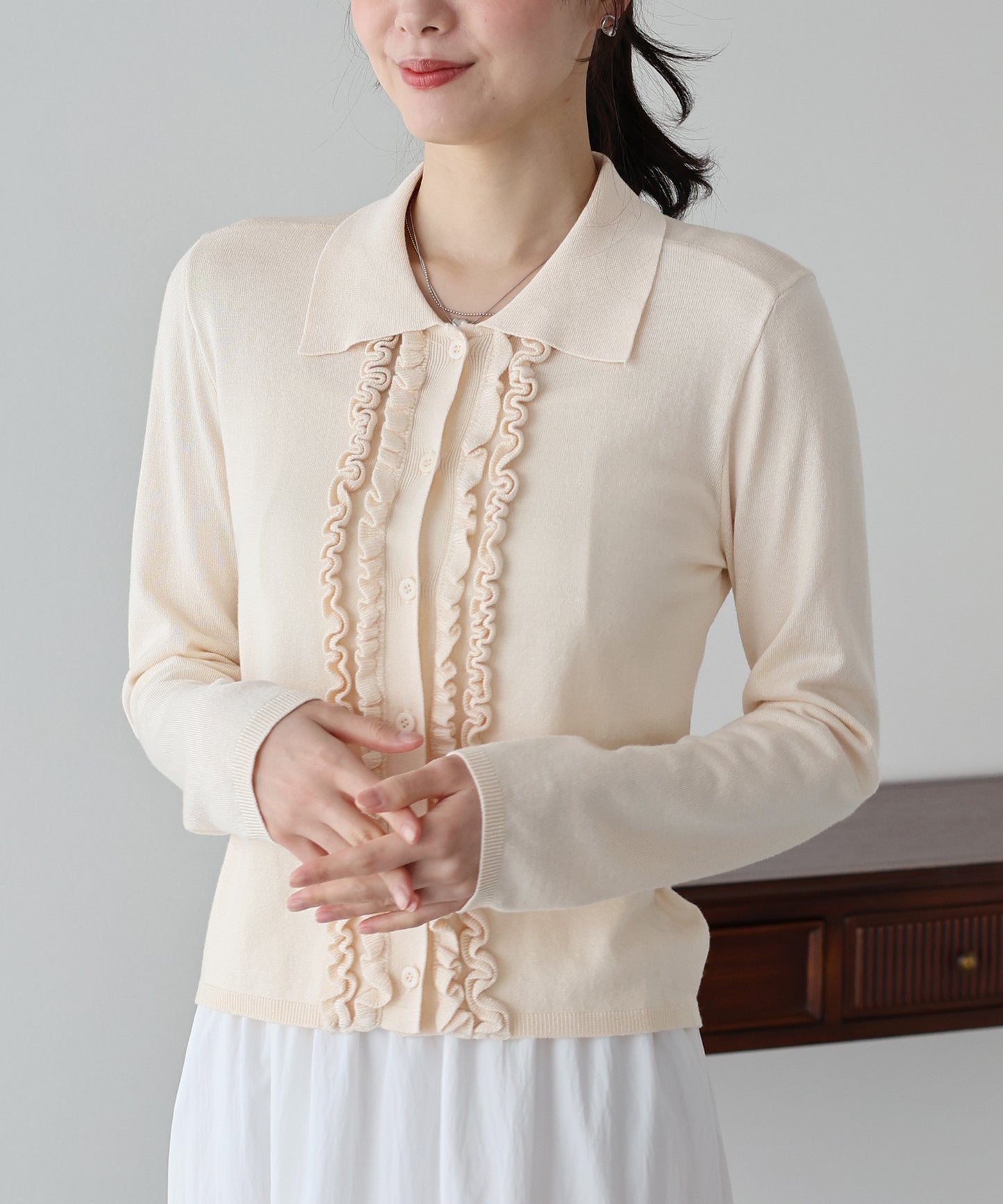 フロントフリルポロカーディガン