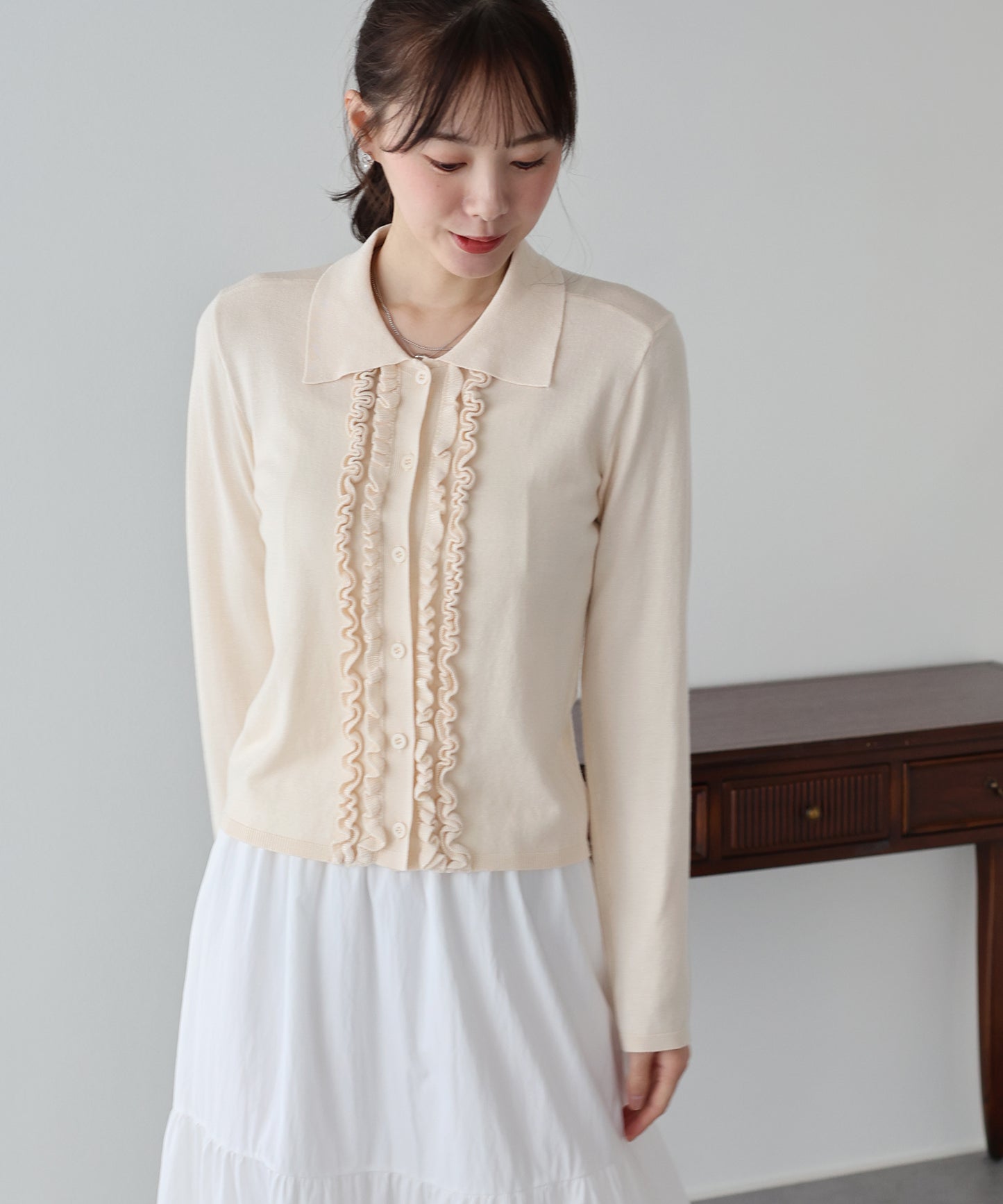 フロントフリルポロカーディガン