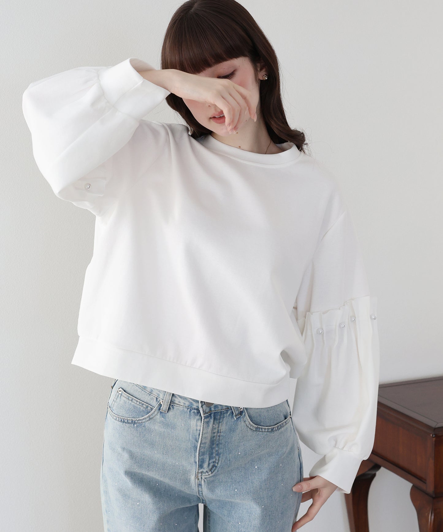 【早割5％OFF】ギャザースリーブパールスウェット