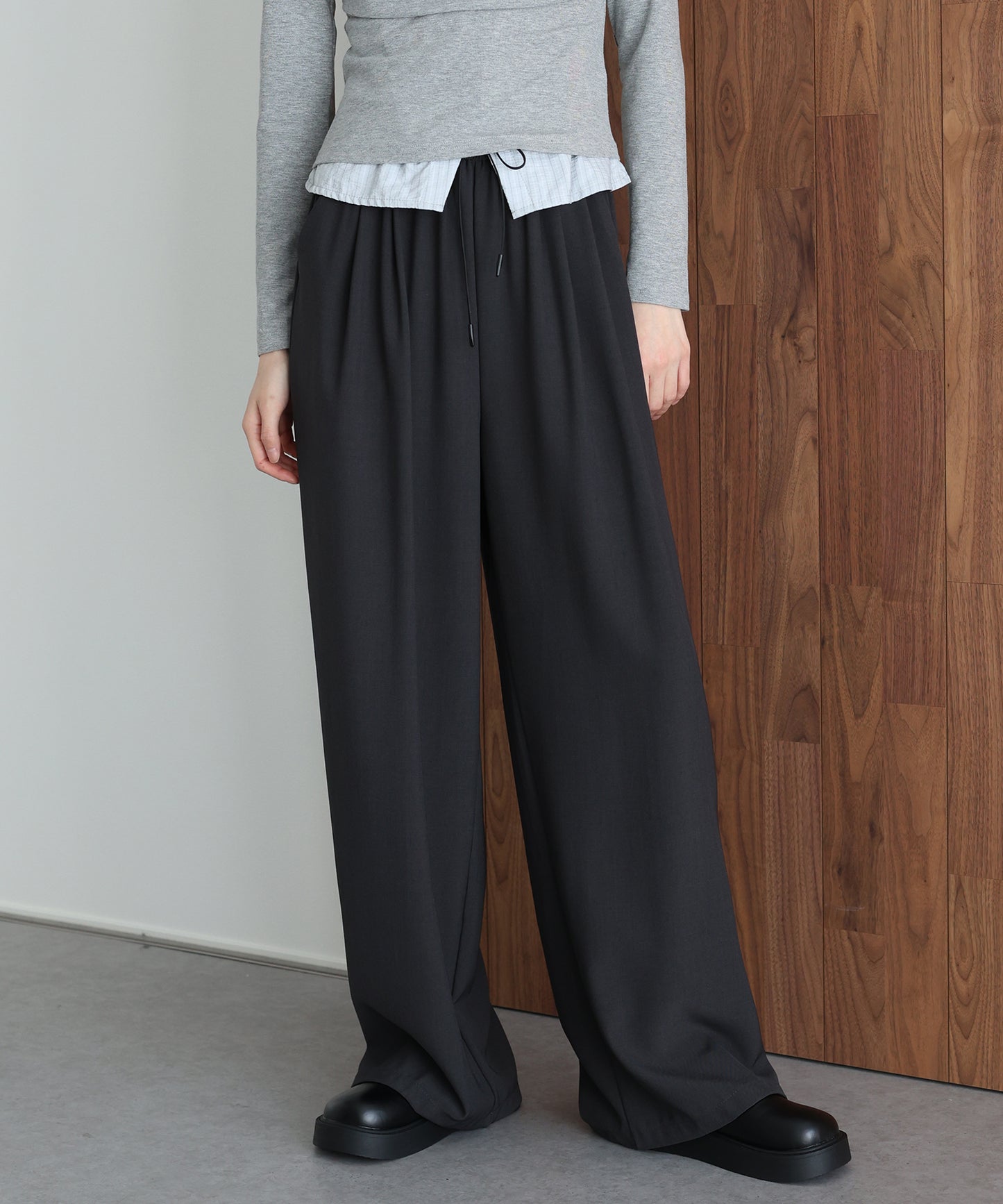 レザードロストワイドパンツ