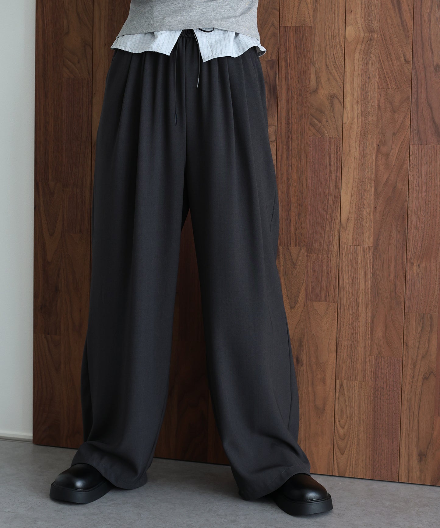 レザードロストワイドパンツ