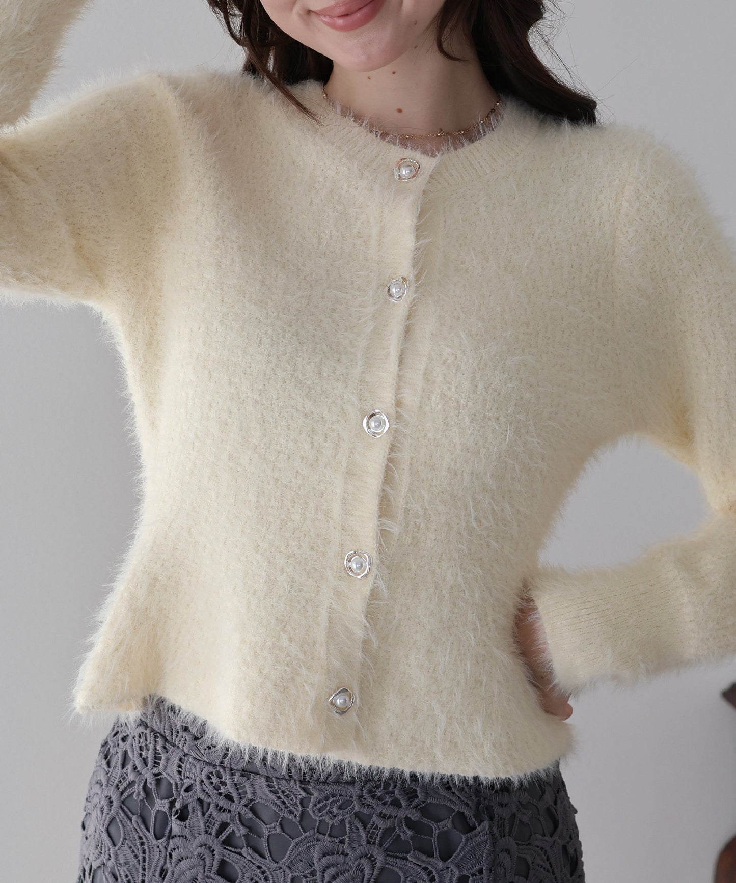 【早割5％OFF】シャギーペプラムカーディガン