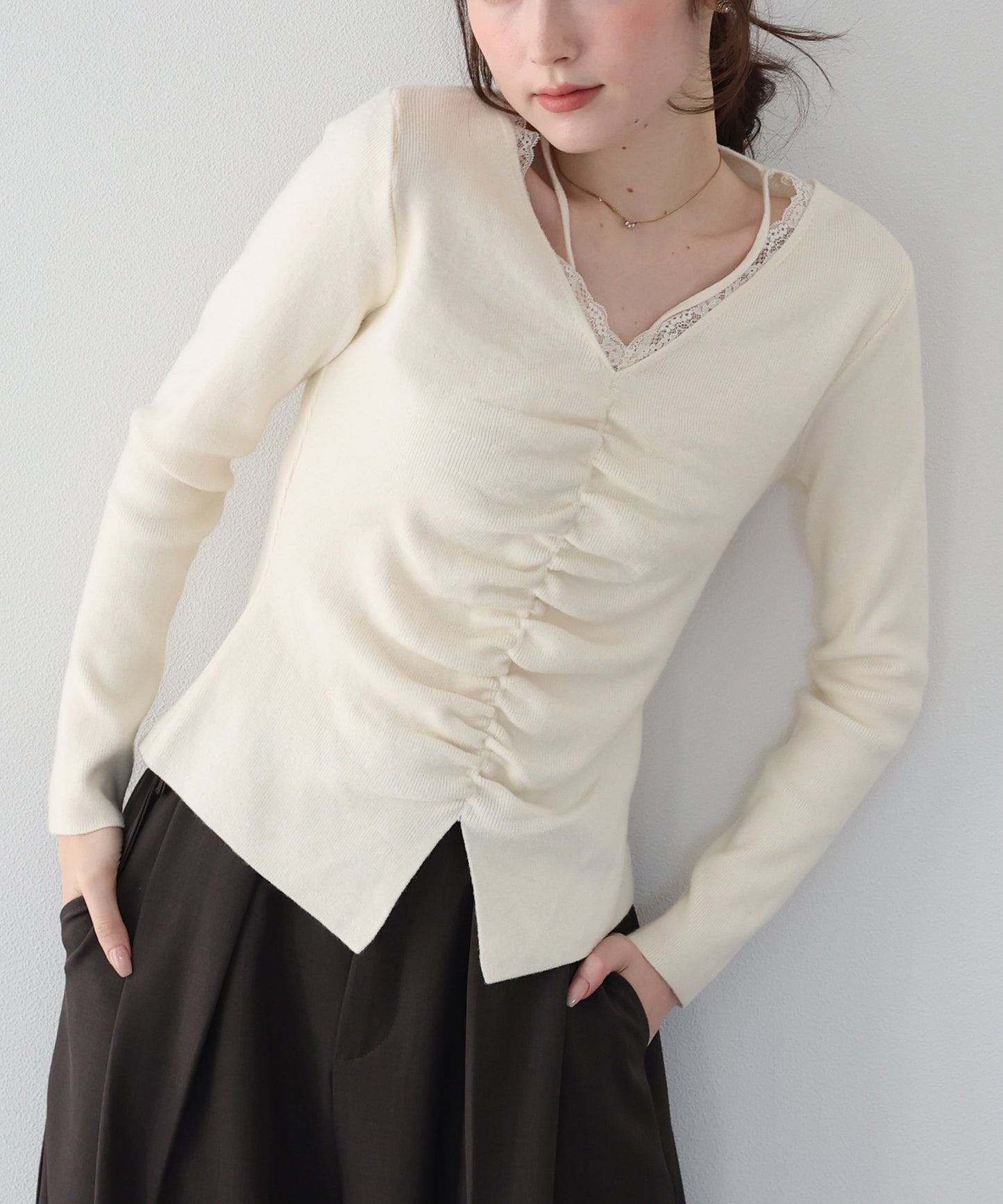 フロントギャザーレースニット