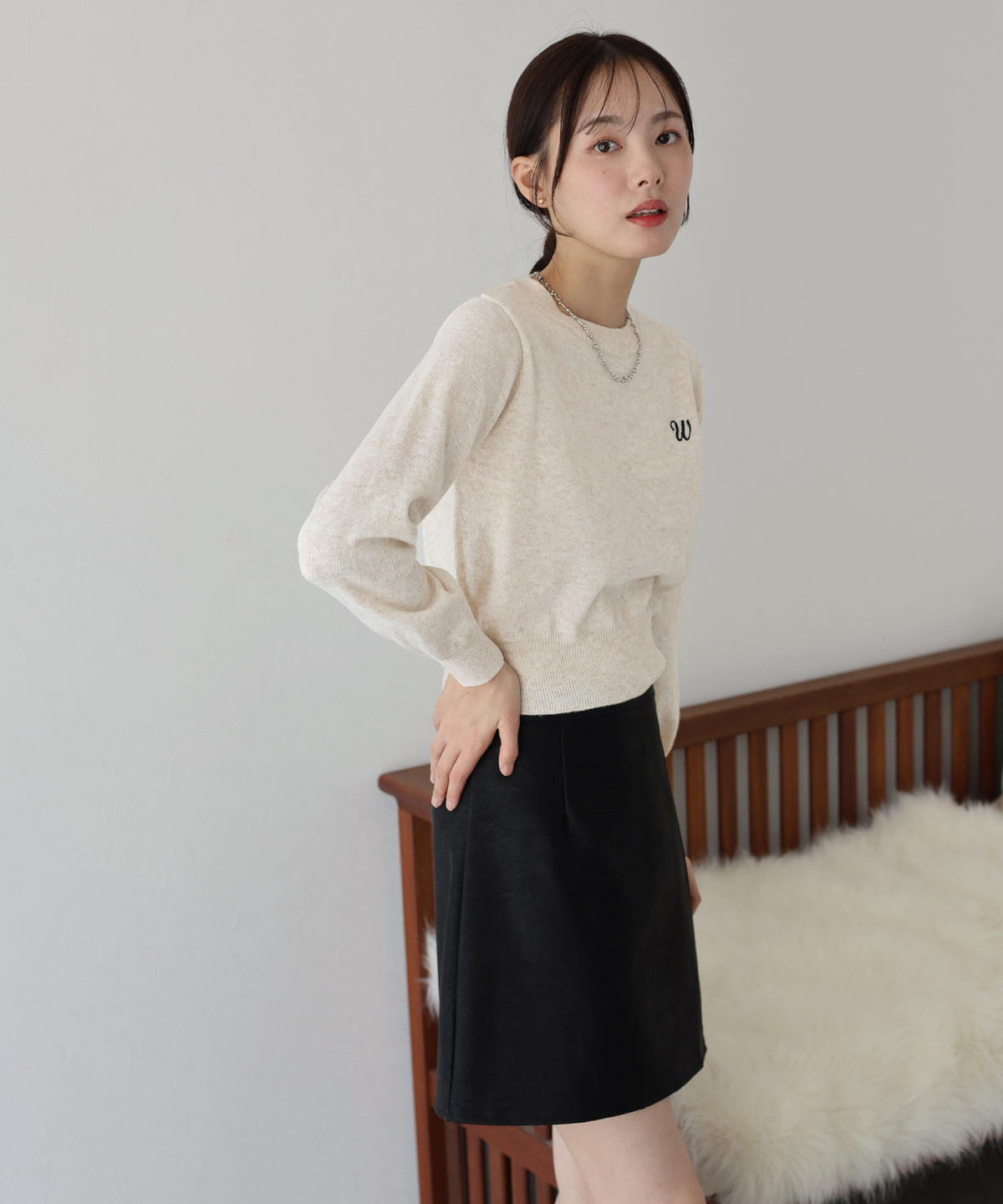 SALE】ワンポイント刺繍ニット – BLUE ONLINE