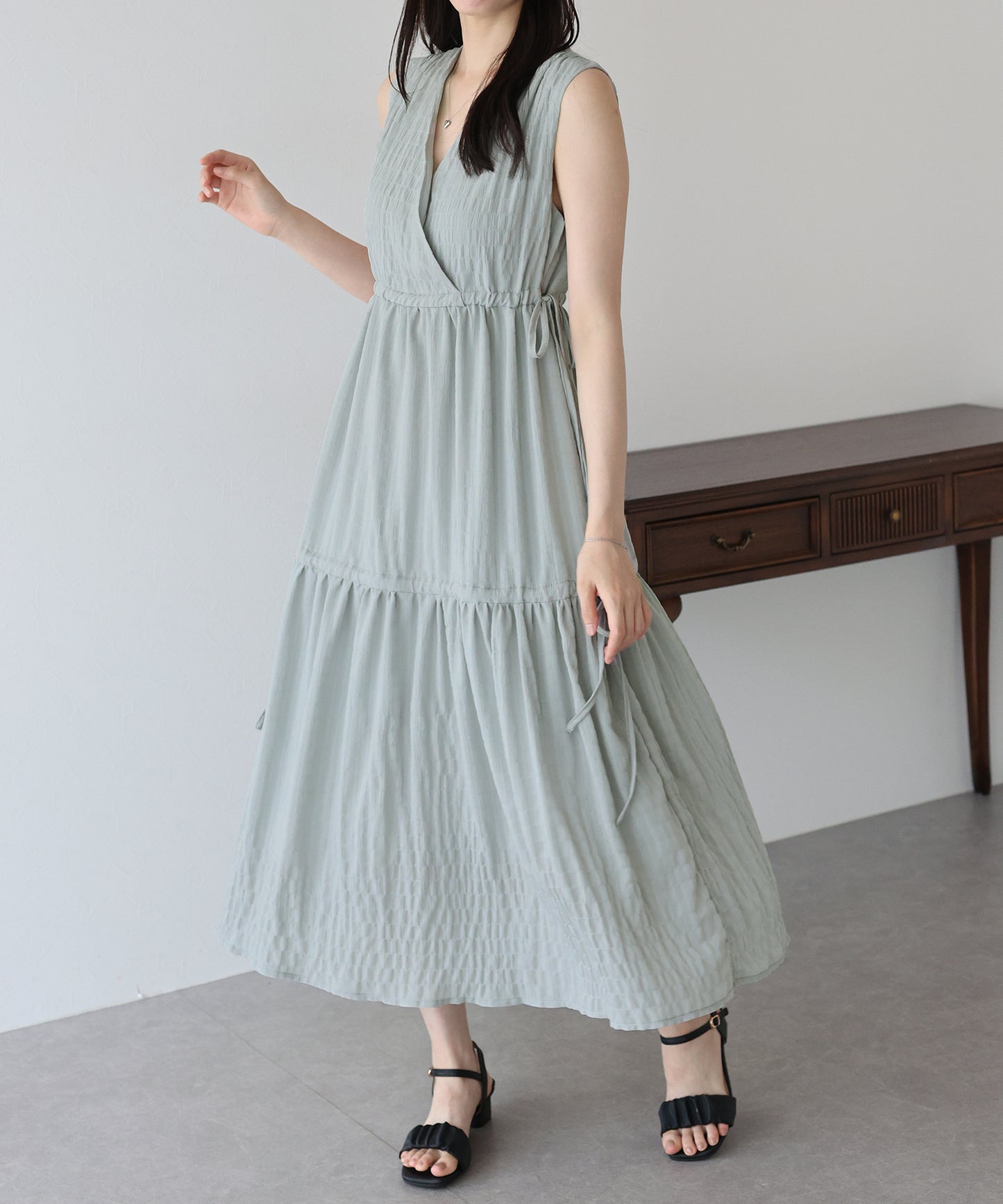 サイドリボンカシュクールティアードワンピース