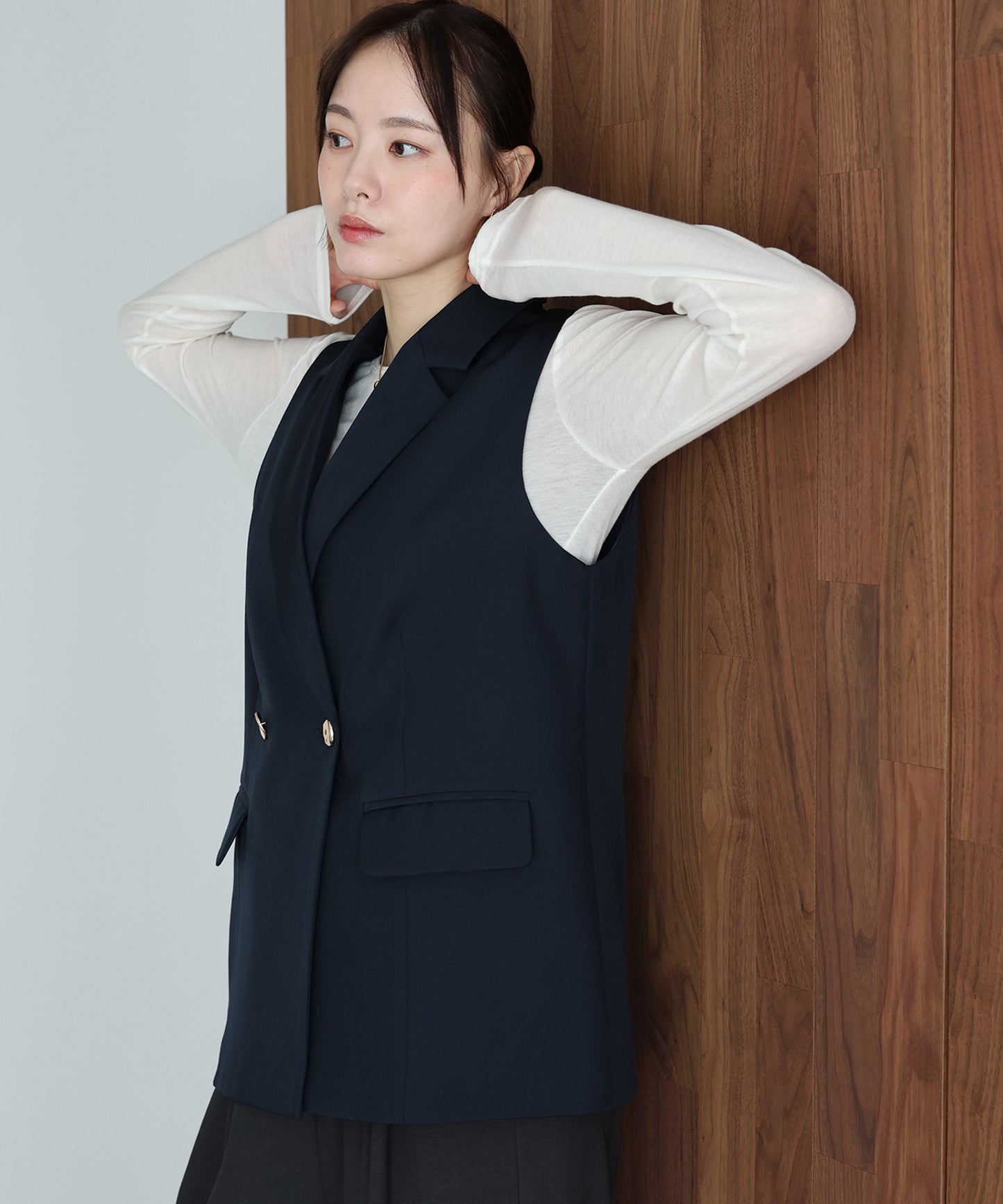 ニュアンスボタンテーラードジレ[ J by blue ]