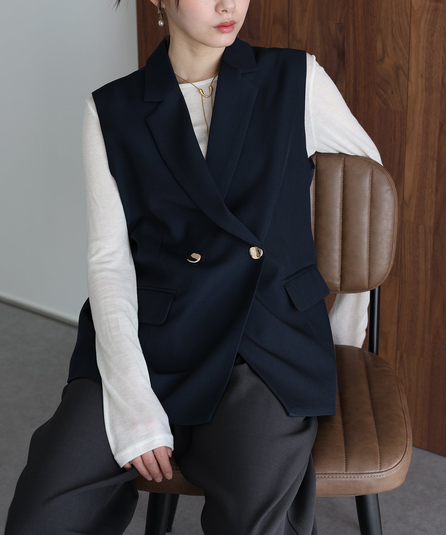 ニュアンスボタンテーラードジレ[ J by blue ]