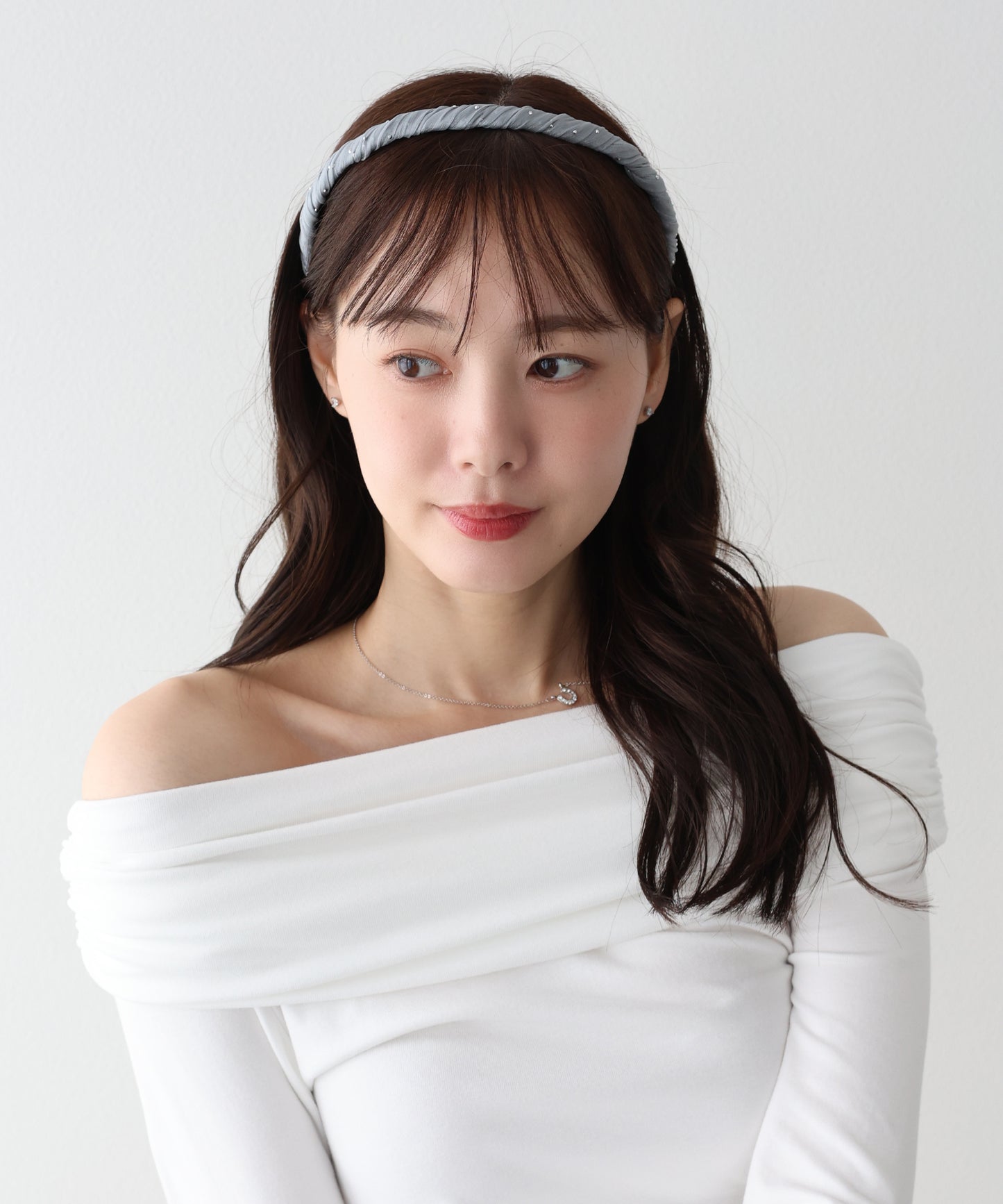 【早割5％OFF】スタッズ付きツイストカチューシャ【ネコポス】