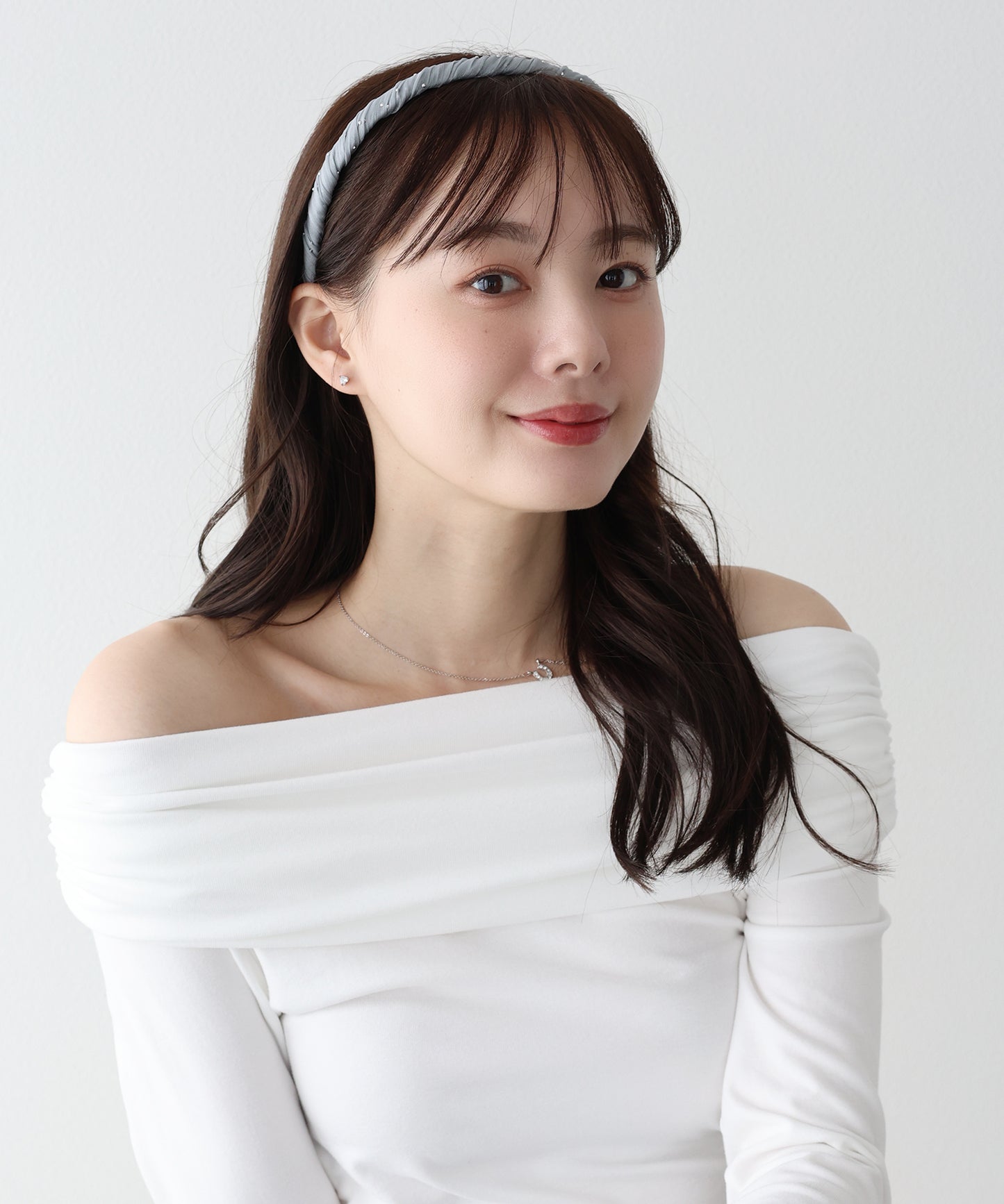 【早割5％OFF】スタッズ付きツイストカチューシャ【ネコポス】