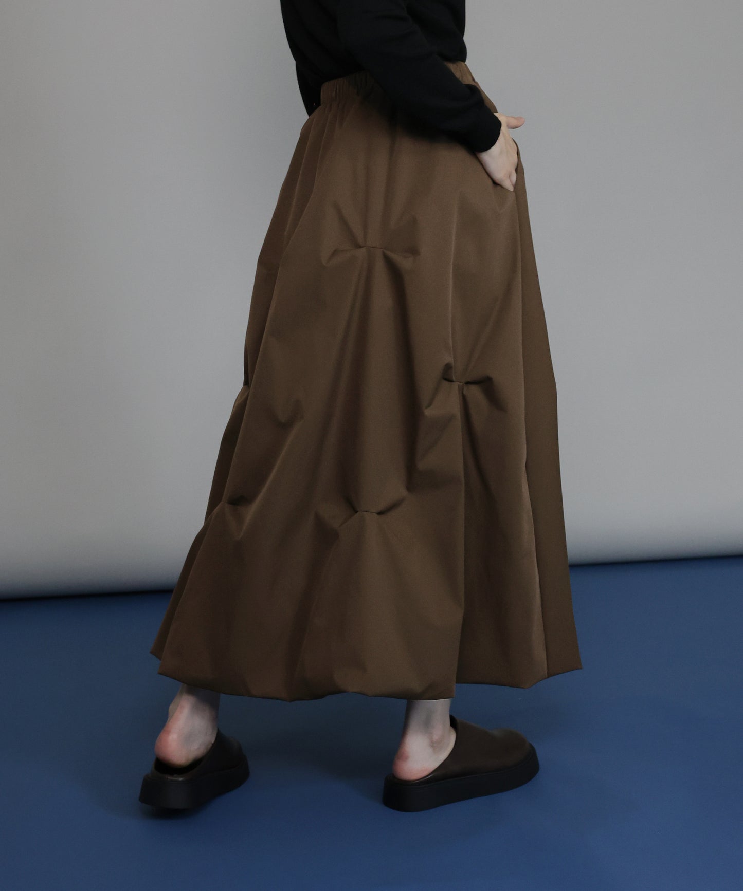 ランダムタックバルーンスカート[J by blue]