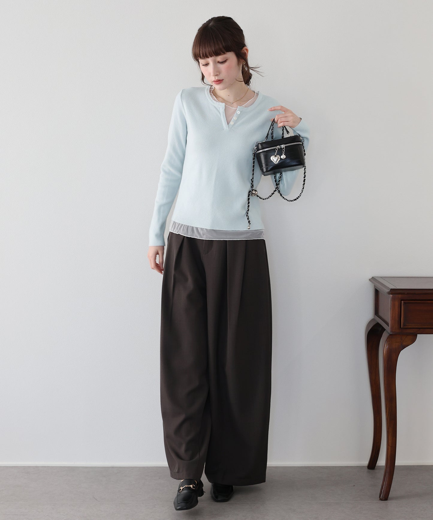 シアードッキングヘンリーネックニット
