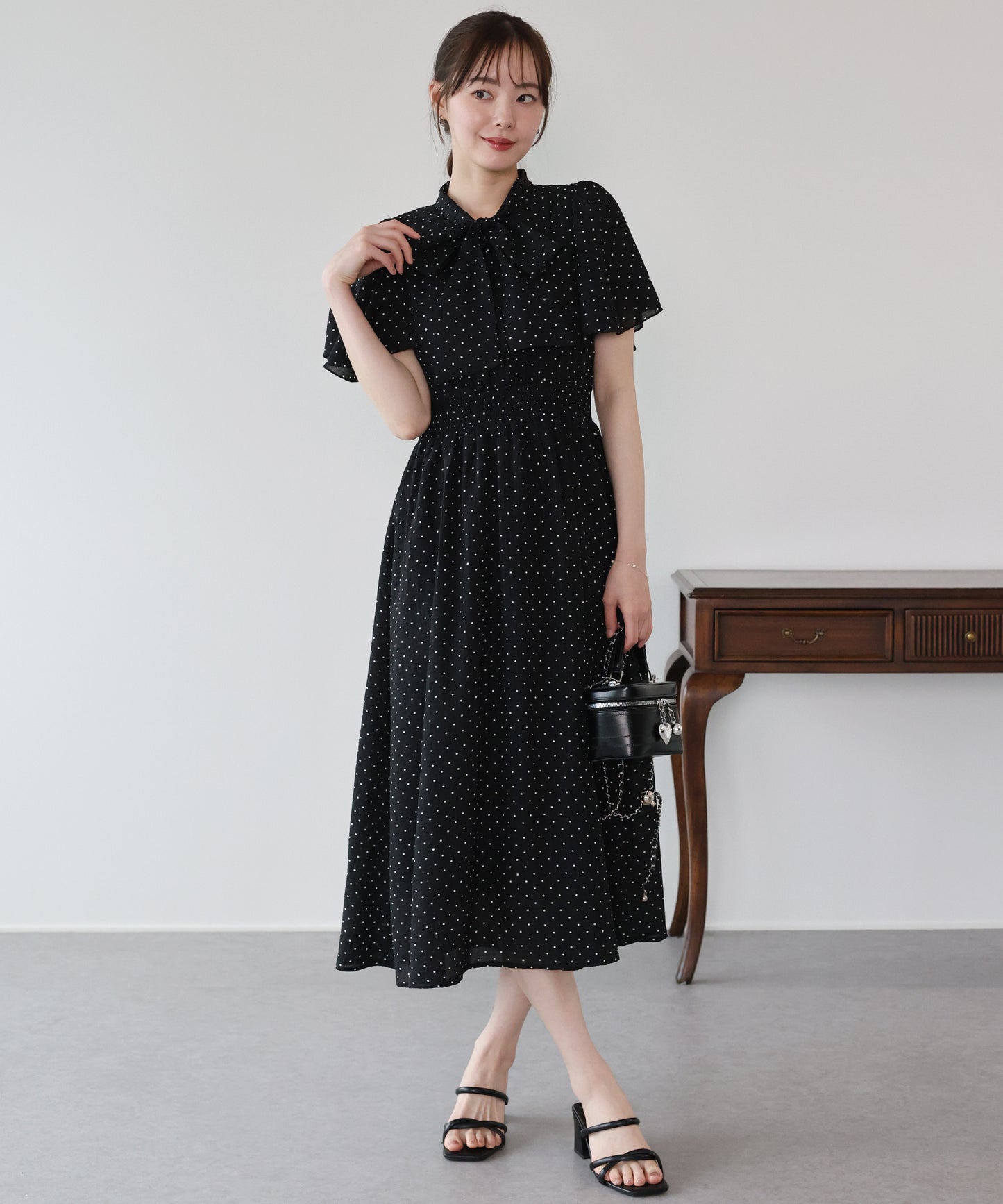 【早割5％OFF】フレアスリーブボウタイリボンワンピース