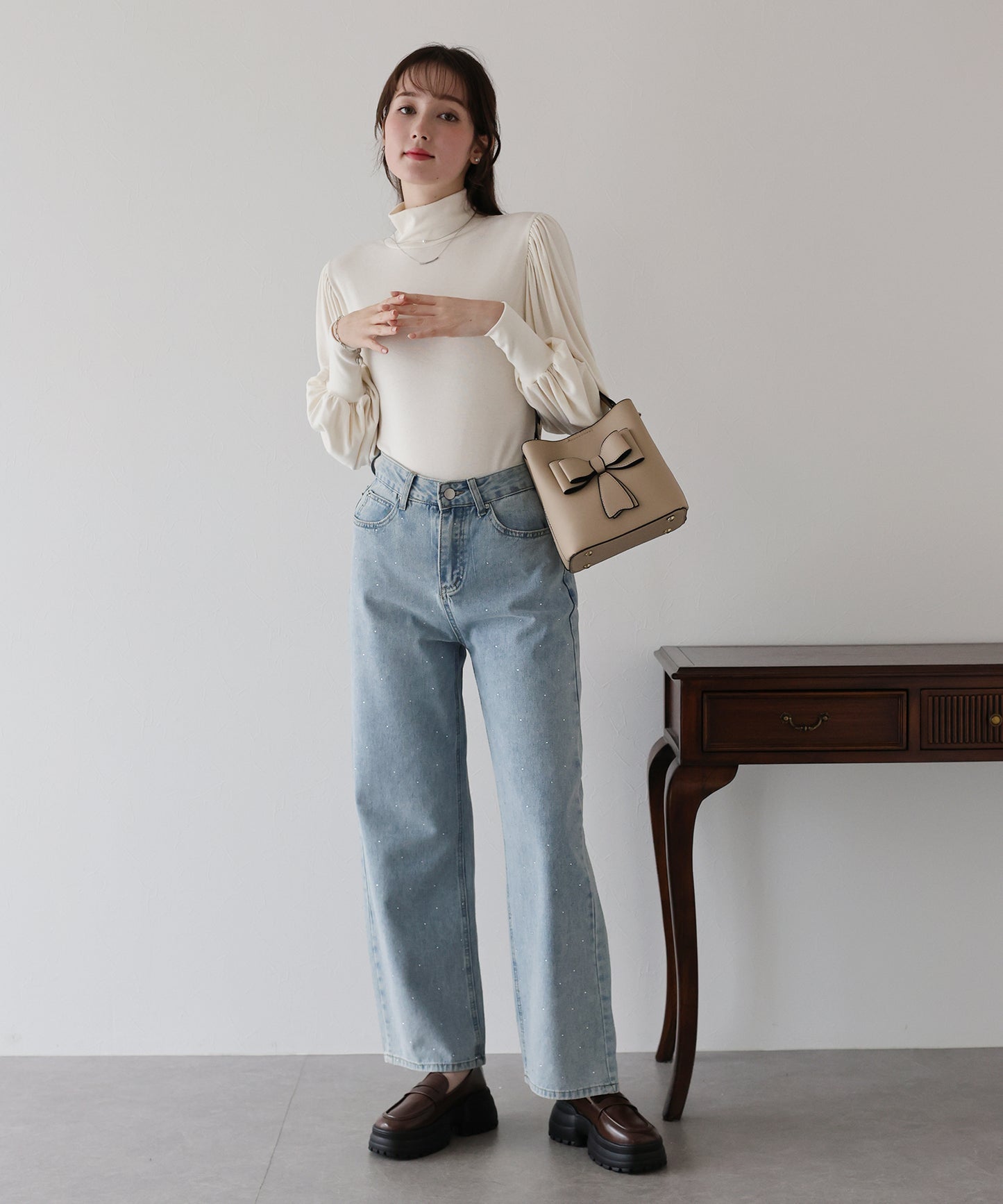 パフスリーブハイネックカットソー【ネコポス】