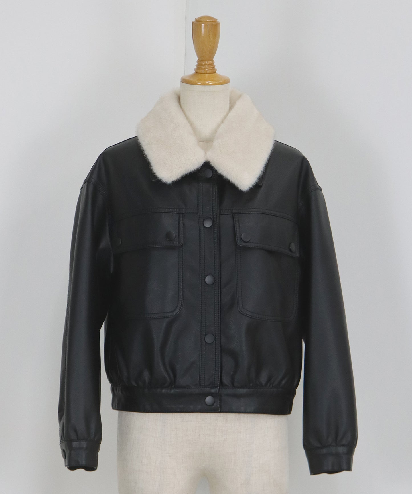 ファー付きフェイクレザーブルゾン