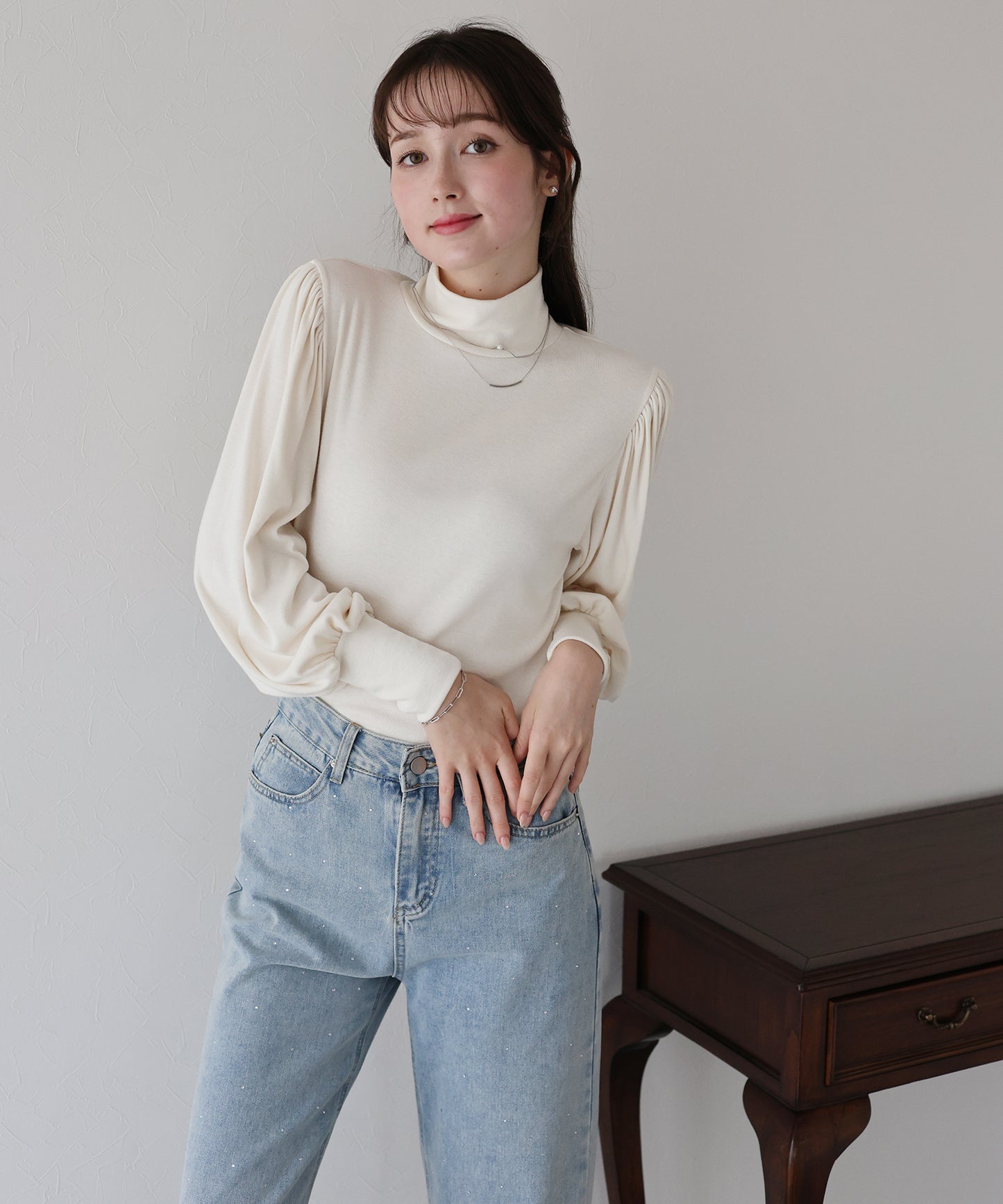 パフスリーブハイネックカットソー【ネコポス】